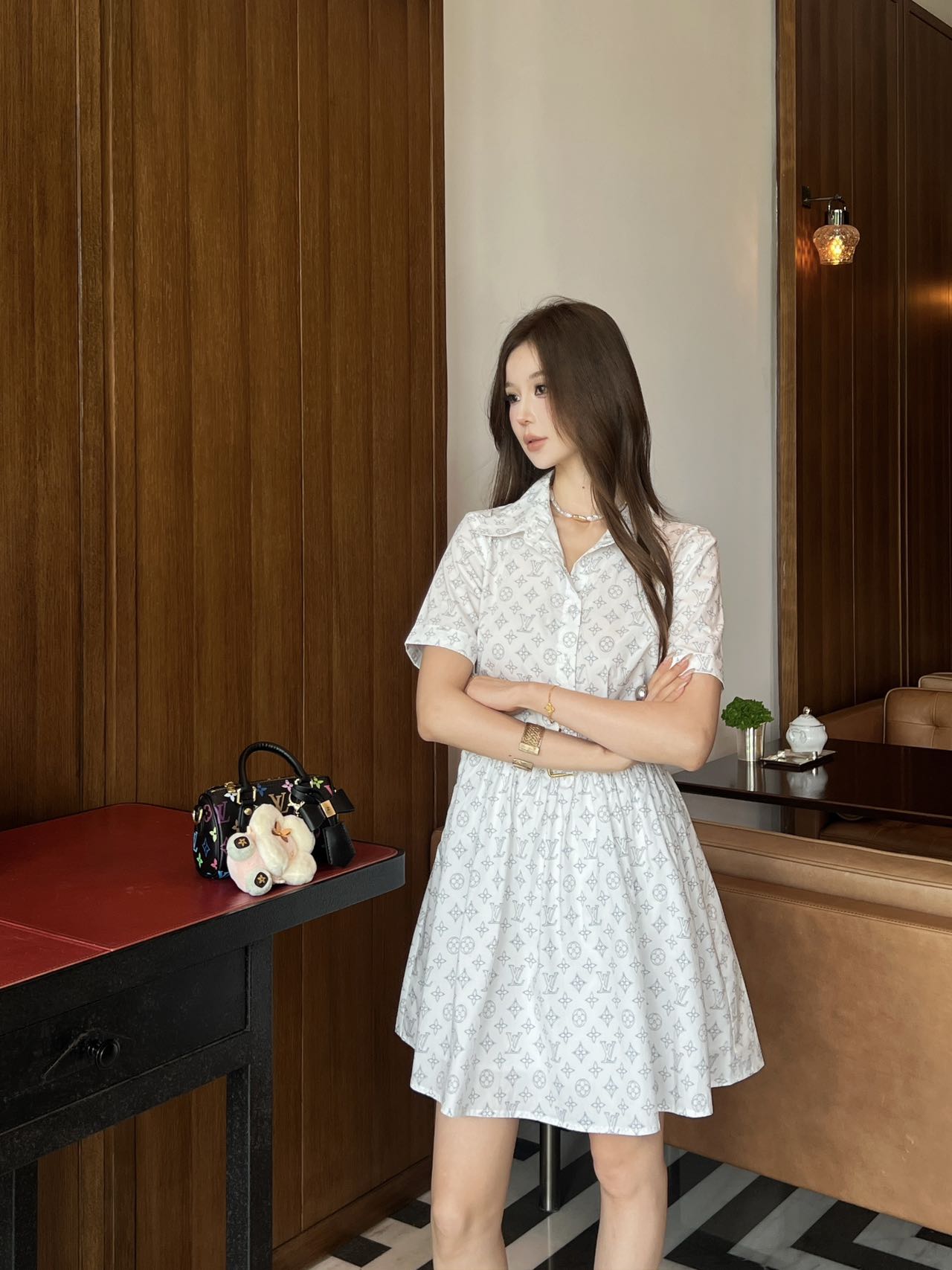 NO:872057,Model upper body picture,,19860909模特上身图,,,Women's clothing