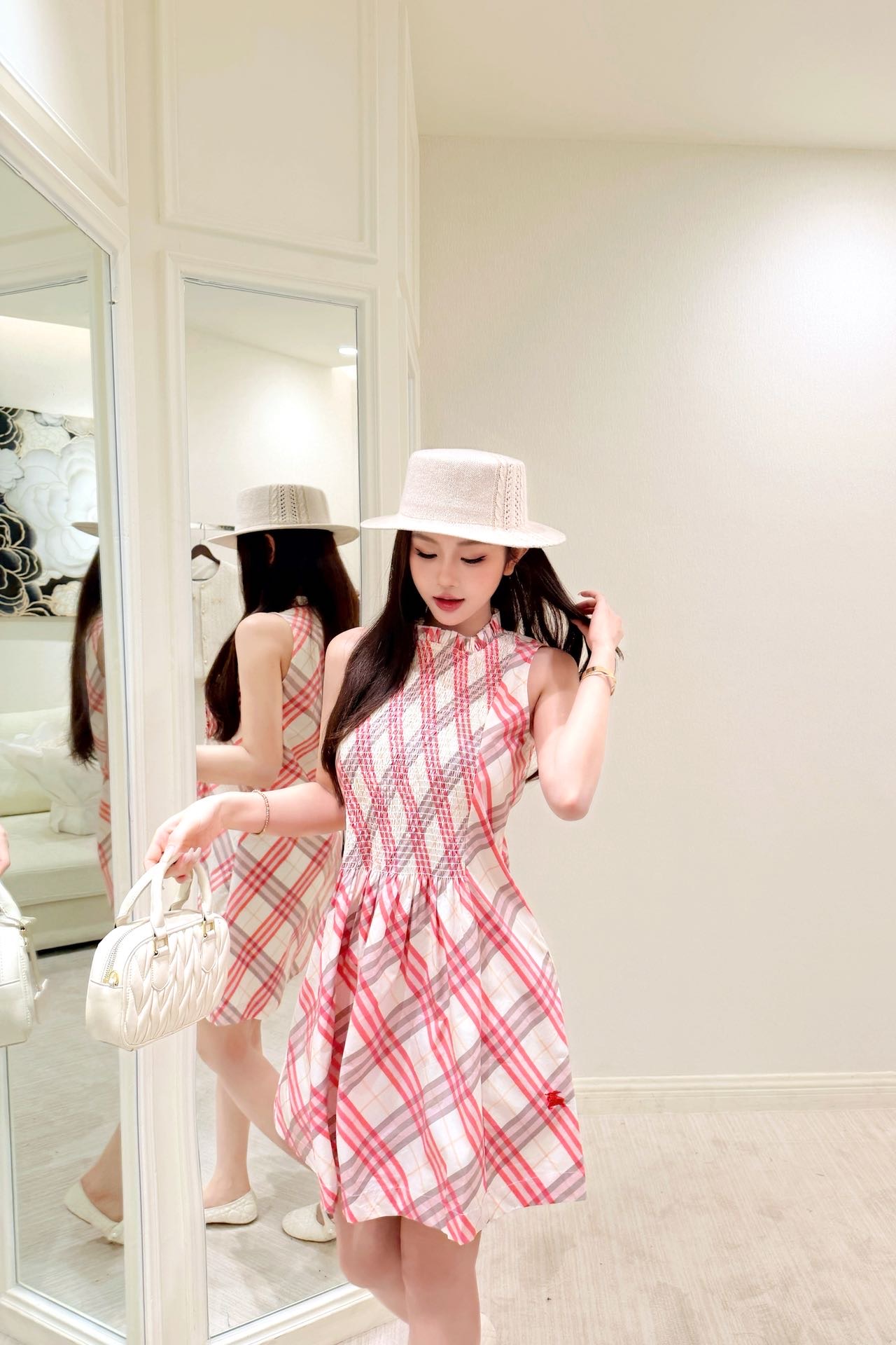 NO:875959,Model upper body picture,,19860909模特上身图,,,Women's clothing