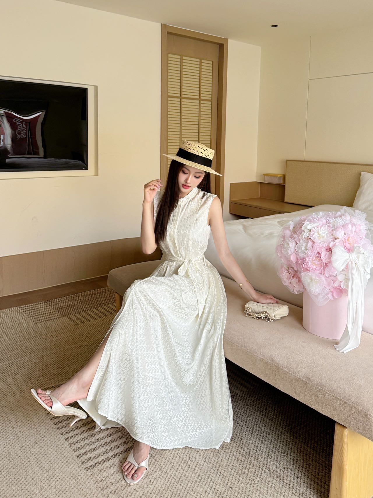 NO:877200,Model upper body picture,,19860909模特上身图,,,Women's clothing