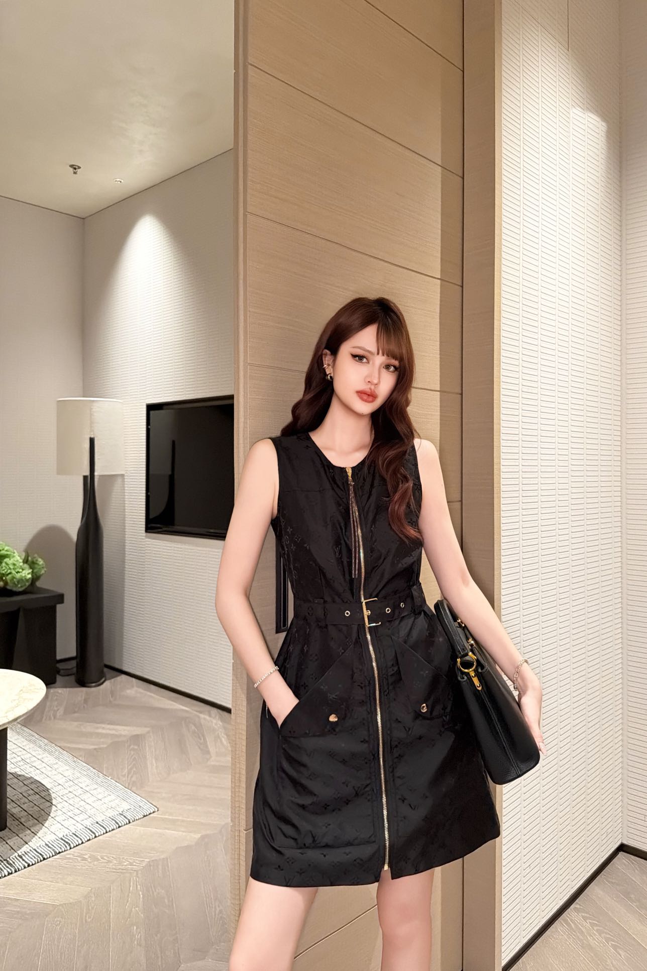 NO:889695,Model upper body picture,,19860909模特上身图,,,Women's clothing
