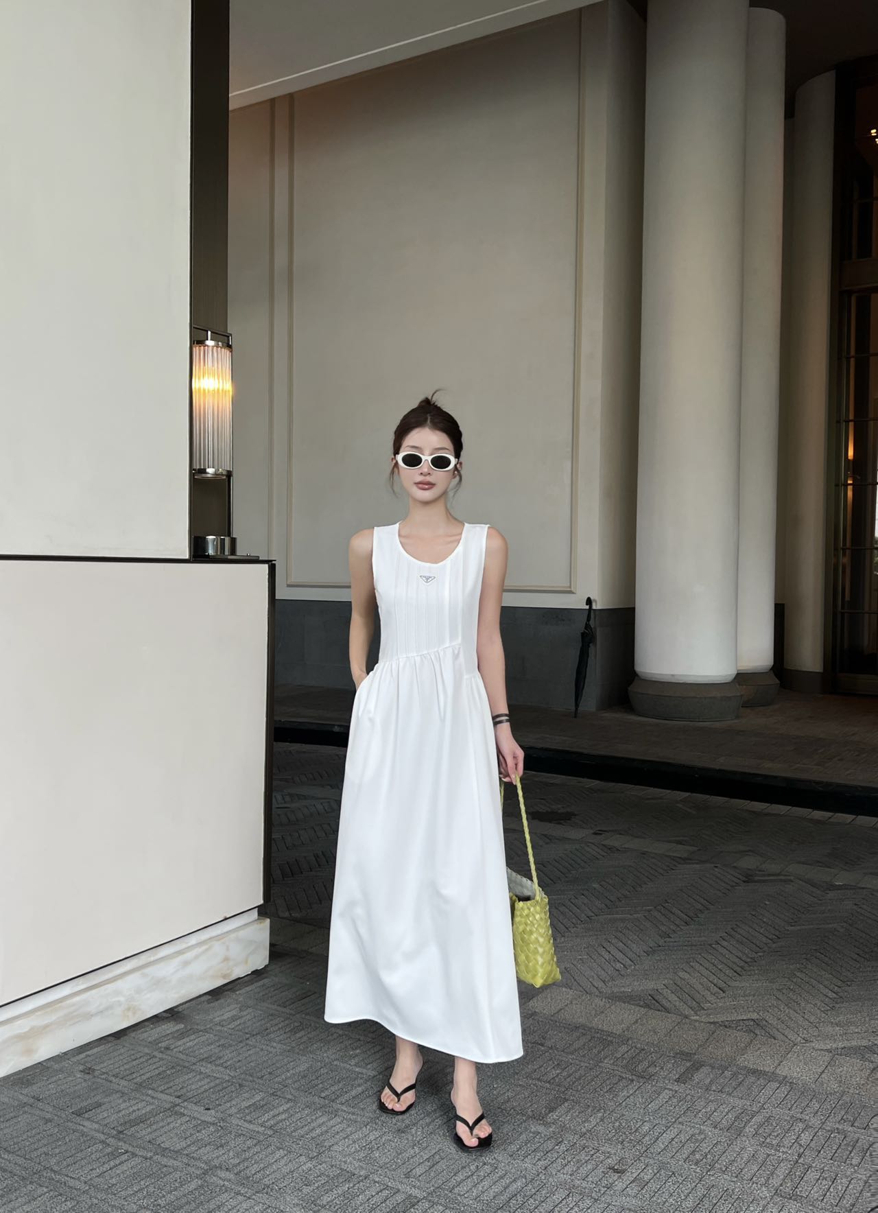 NO:889644,Model upper body picture,,19860909模特上身图,,,Women's clothing