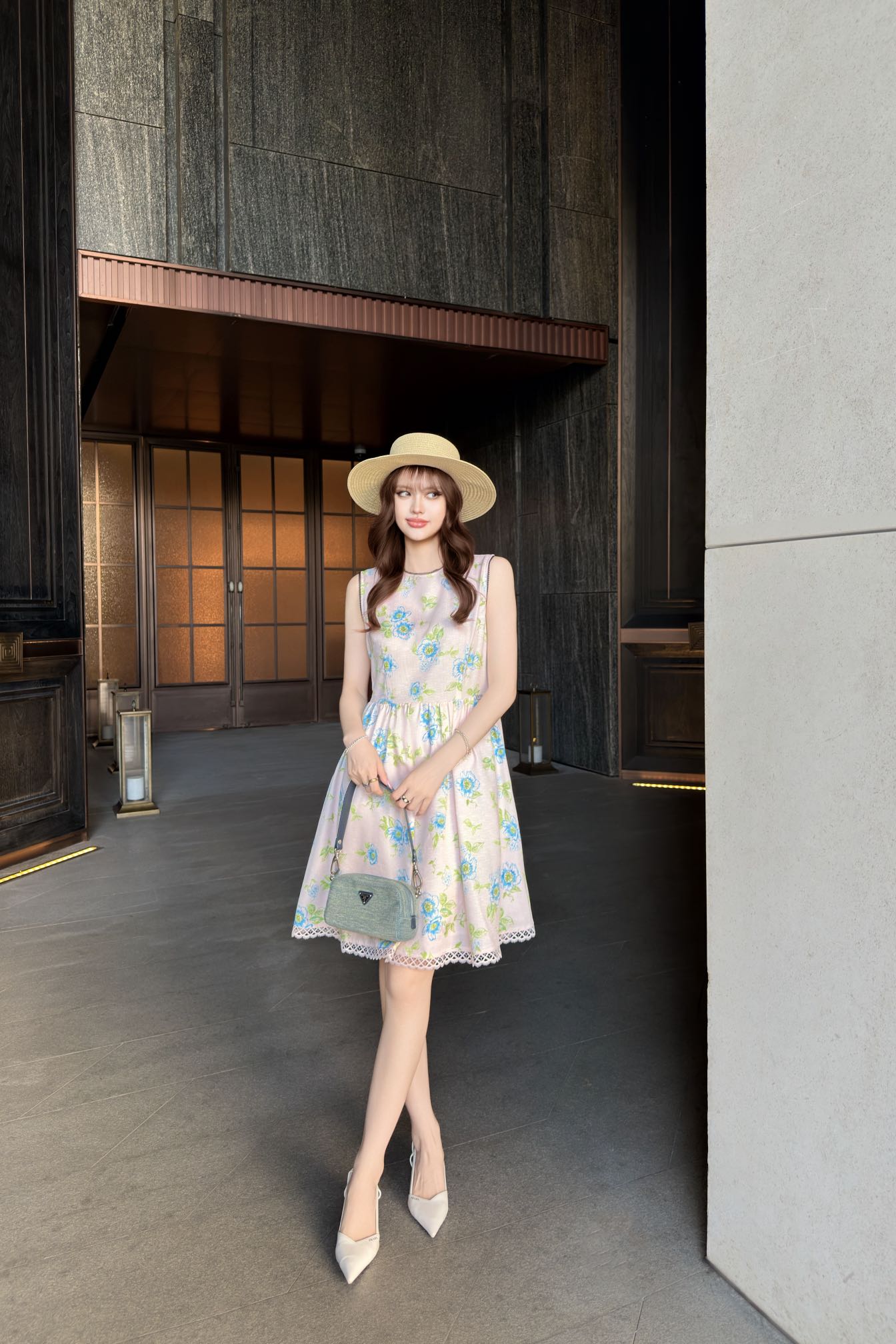 NO:893384,Model upper body picture,,19860909模特上身图,,,Women's clothing