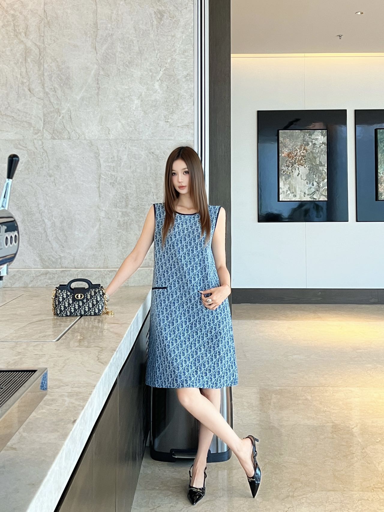 NO:925107,Model upper body picture,,19860909模特上身图,,,Women's clothing