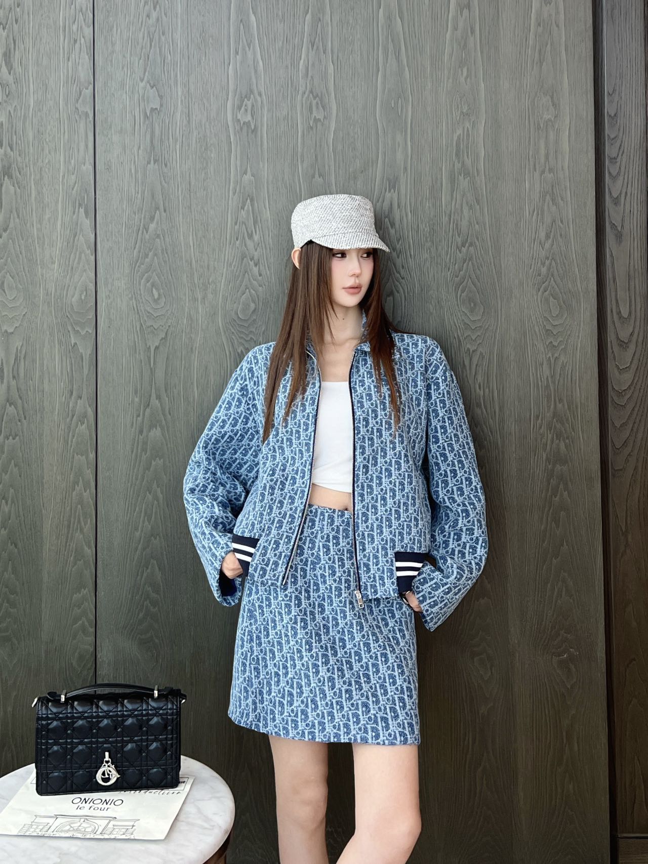 NO:925118,Model upper body picture,,19860909模特上身图,,,Women's clothing