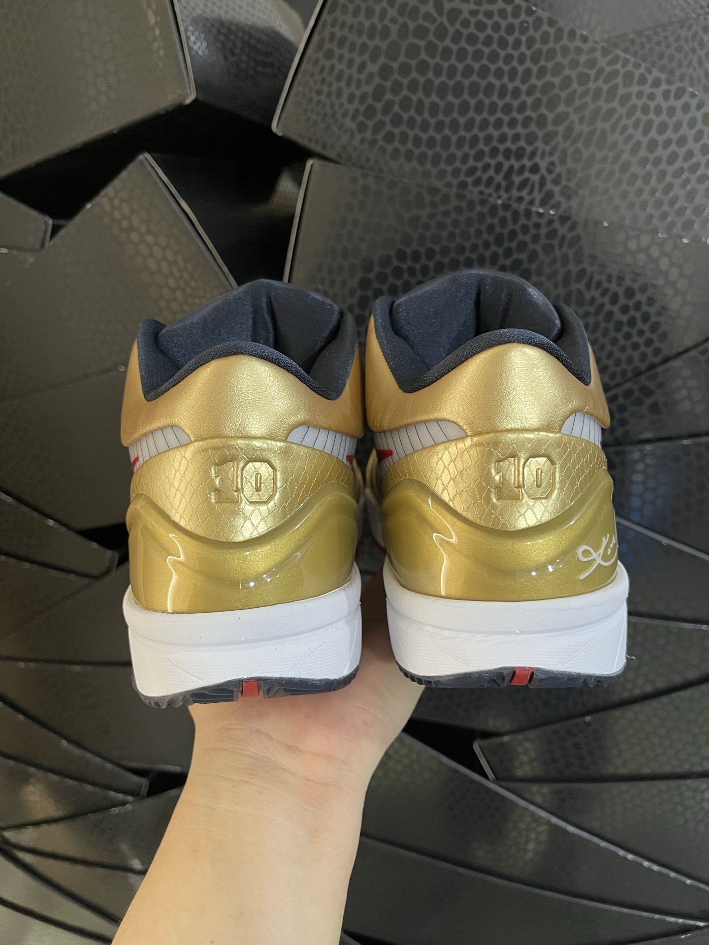 特价🔛 Best # NK Zoom Kobe 4 Protro Gold Medal 金牌货号：FQ3