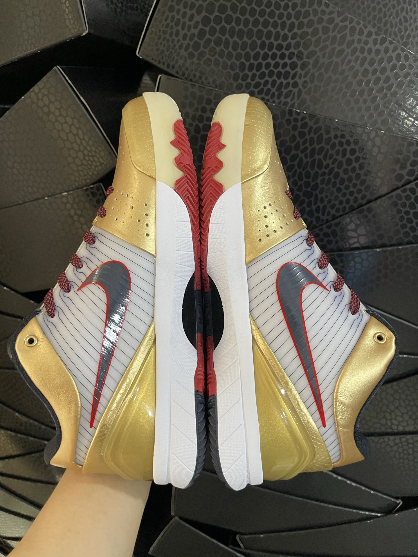 特价🔛 Best # NK Zoom Kobe 4 Protro Gold Medal 金牌货号：FQ3