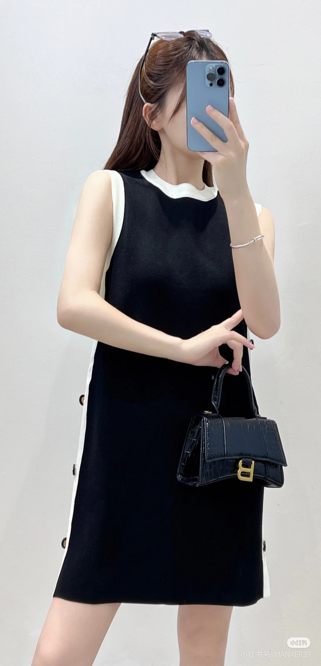 Video Show VW0403-4665