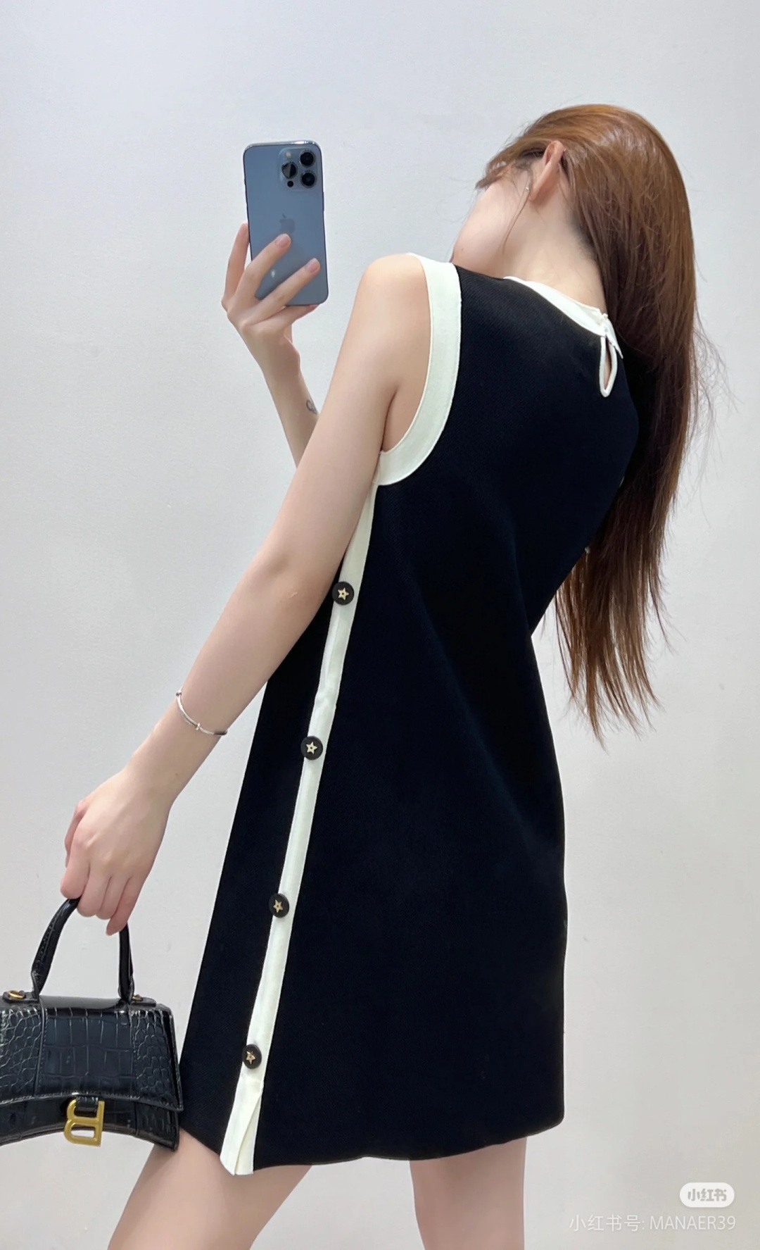 Video Show VW0403-4665