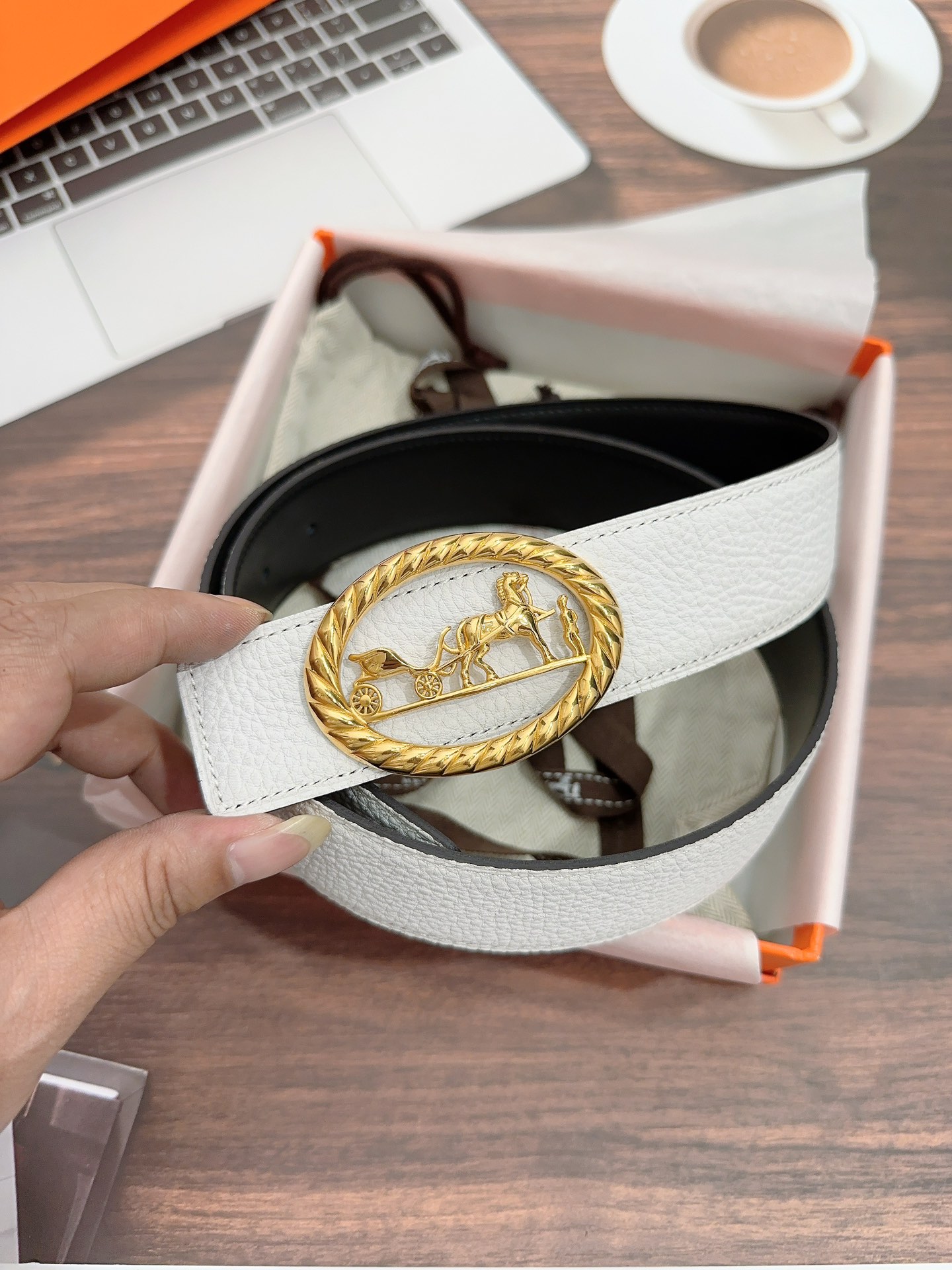 p391 Purchased a real grade Hermes, a horse-skin belt, double-headed cow skin, 3.8 cm wide - 图片 6