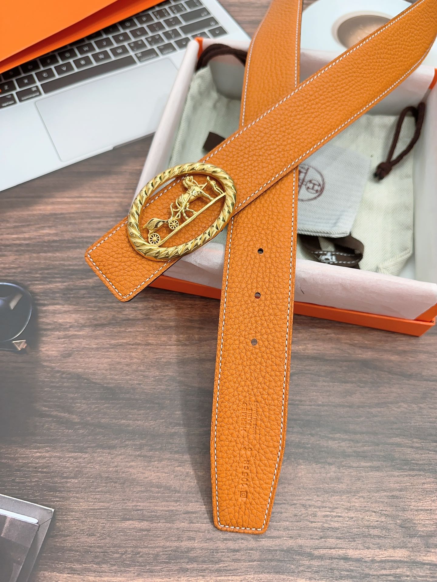 p391 Purchased a real grade Hermes, a horse-skin belt, double-headed cow skin, 3.8 cm wide - 图片 2