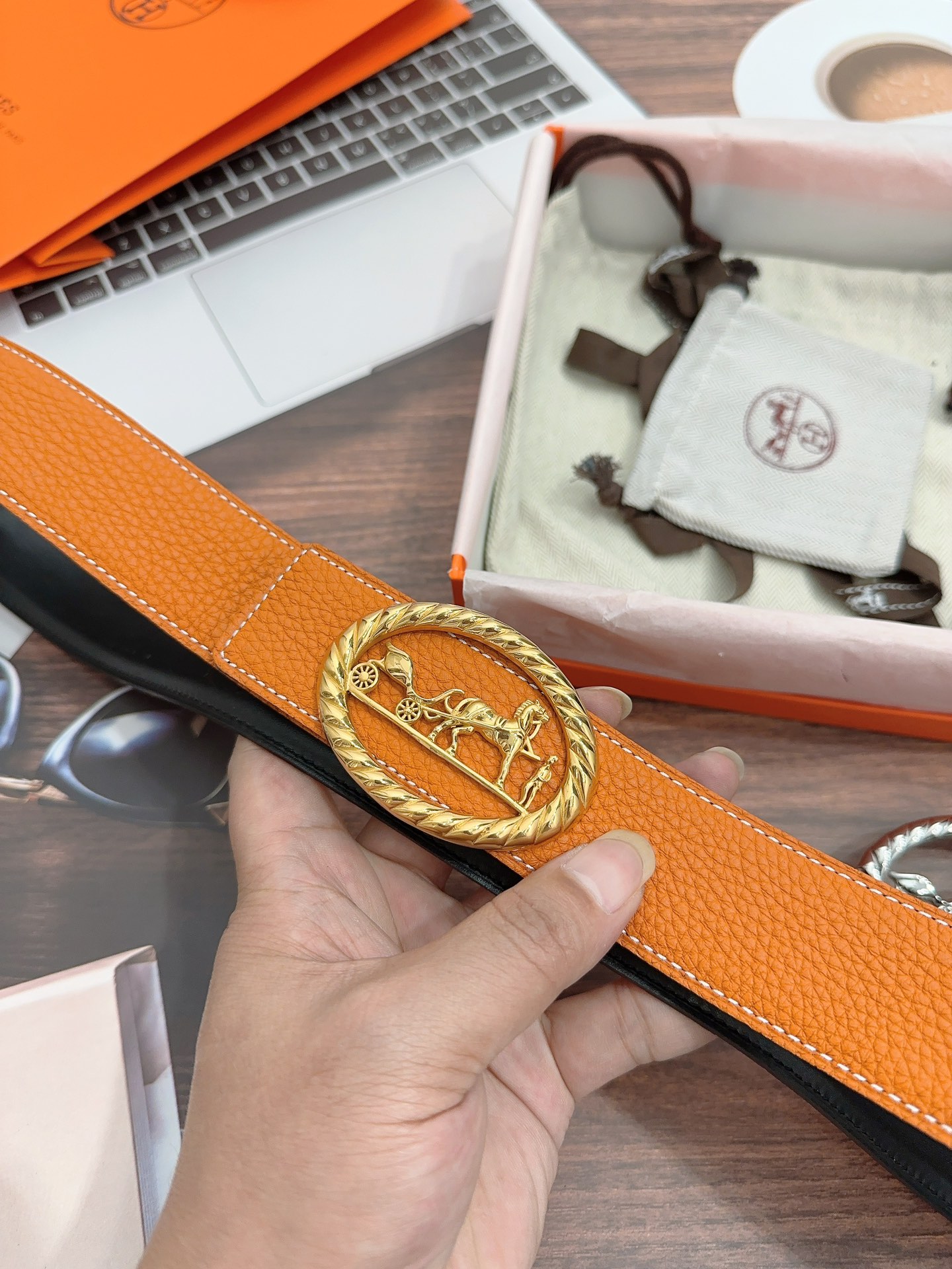 p391 Purchased a real grade Hermes, a horse-skin belt, double-headed cow skin, 3.8 cm wide - 图片 4