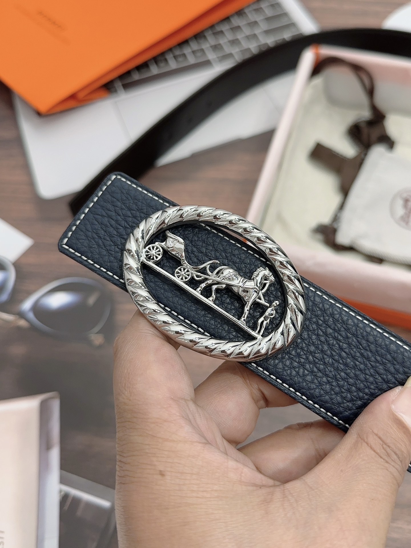 p391 Purchased a real grade Hermes, a horse-skin belt, double-headed cow skin, 3.8 cm wide - 图片 5