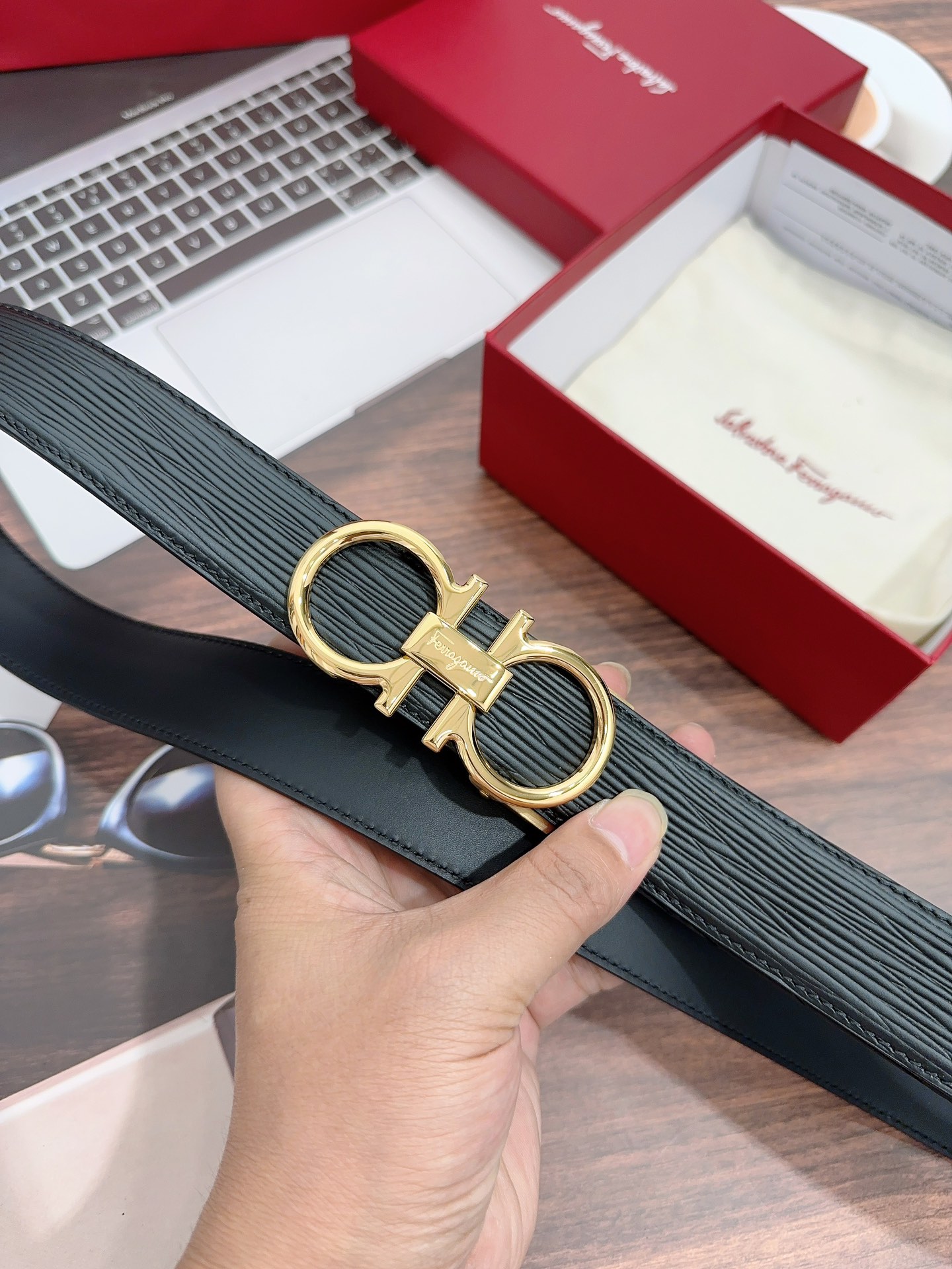 Ferragamo Haute Couture Luxury Atelier Designer Belt Tie Accessories 4
