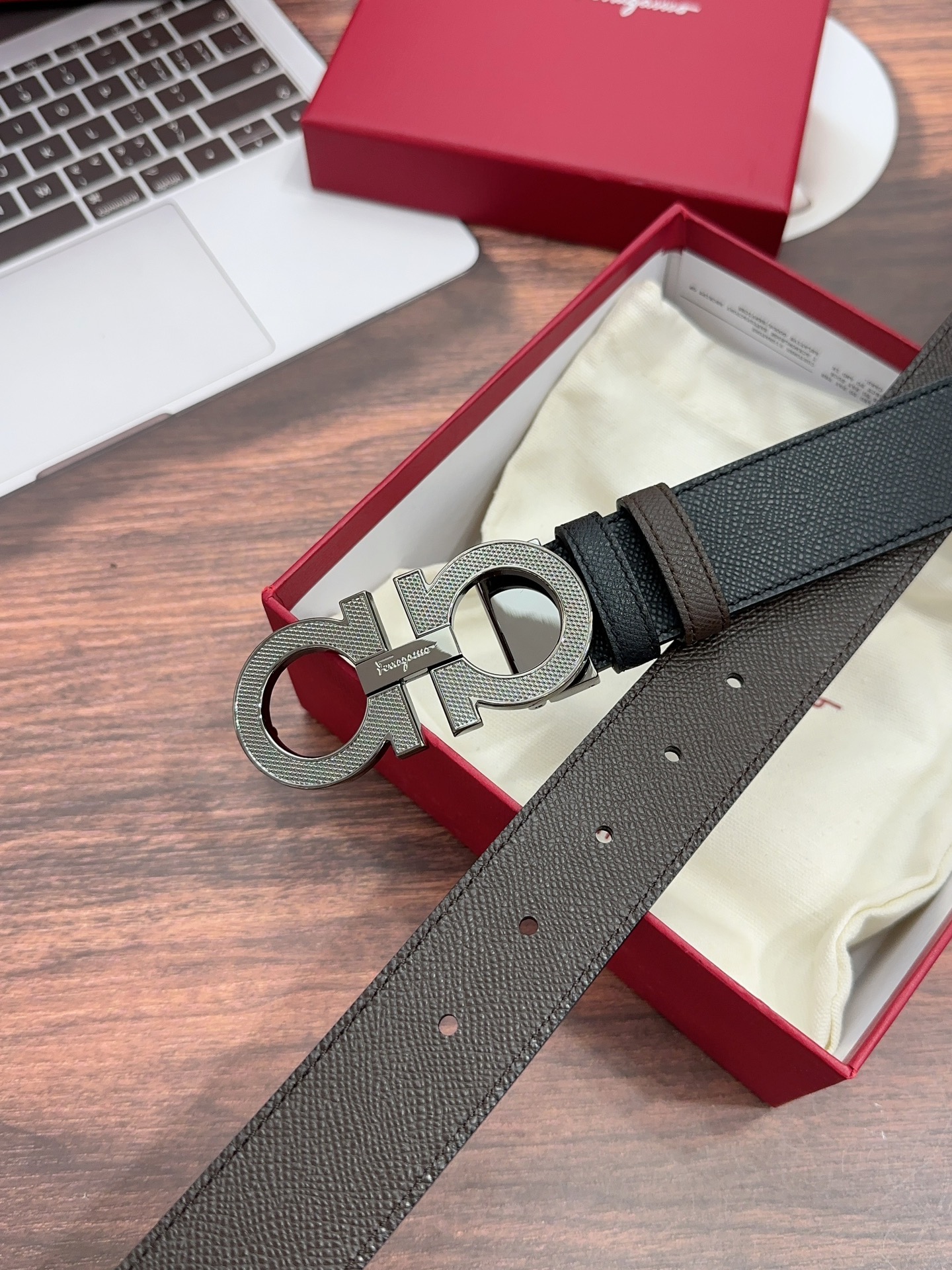 [Ferragamo Belts]Ferragamo 3.5cm Italian original leather material is simple a