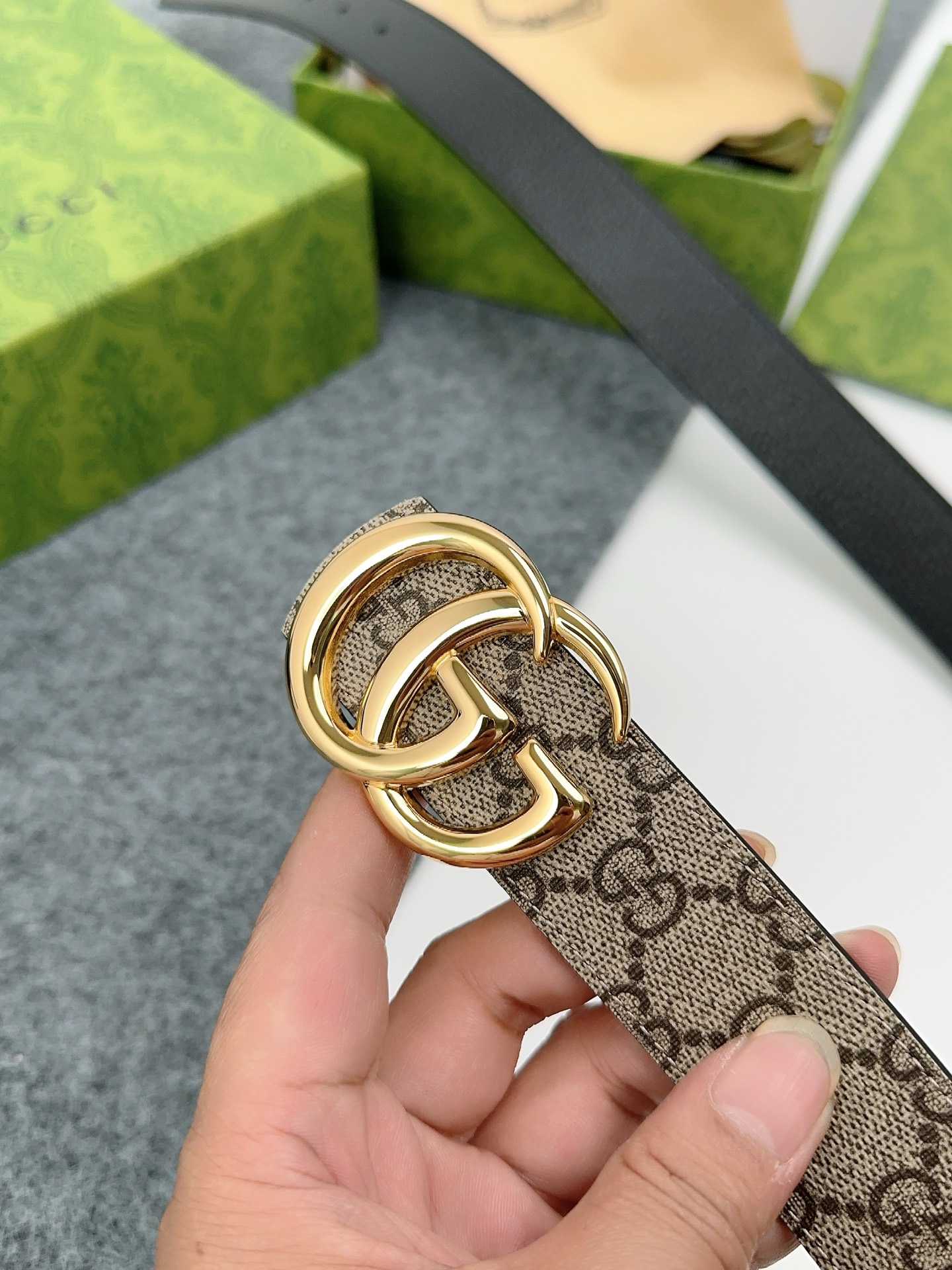 GUCCI  專櫃獨家品質35毫米 演繹時尚經典   