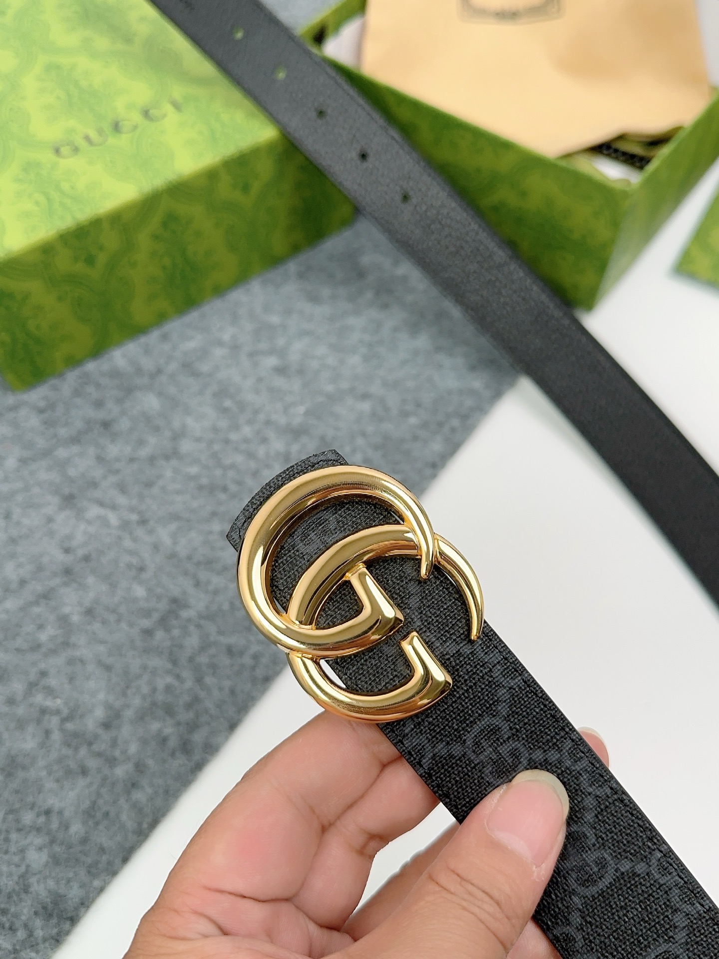 GUCCI  專櫃獨家品質35毫米 演繹時尚經典   