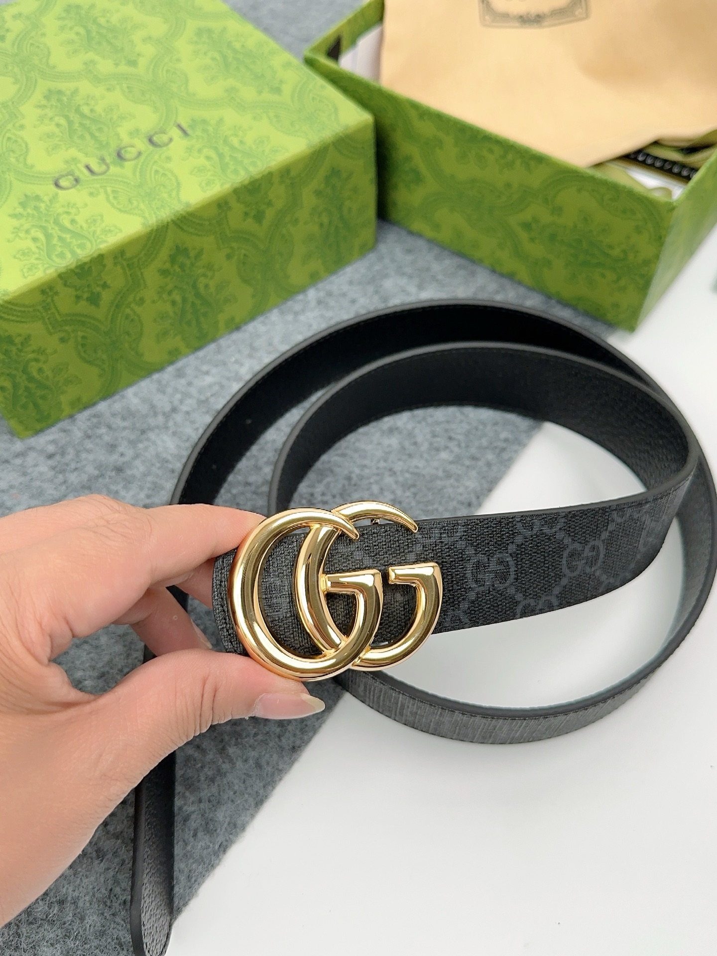 GUCCI  專櫃獨家品質35毫米 演繹時尚經典   