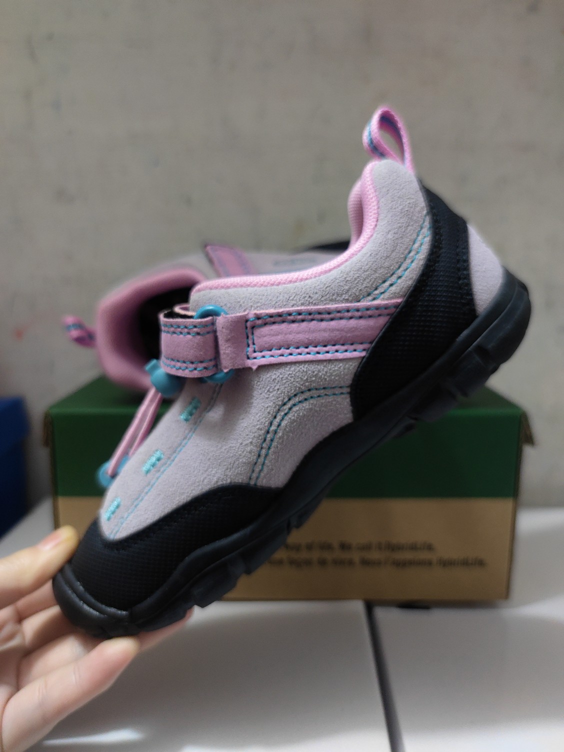 图片[7]-新色😍出 ， 编码：1029423 KEEN 登山鞋24-37 头层麂皮面料防水效果超好 高级感满满 内部搭配的也是鞋垫中的天花板欧仕莱！外出游玩穿它真的就是超级舒服的一天🙈-选品中心