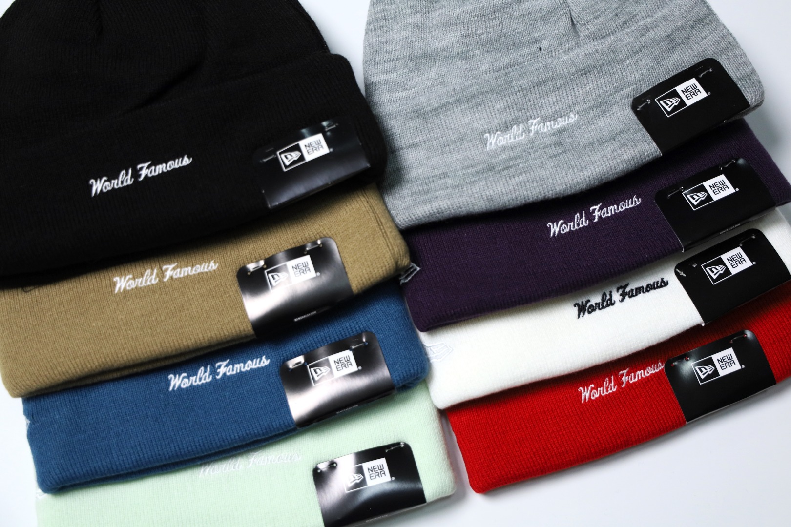 100💰福利价 （编号78）
不接急单，1-3天发 
Supreme × New Era FW23 WEEK 16 Box Logo Beanie 丙烯酸 绒线帽 
男女同款 可以搭配情侣款 无水洗 保真 刺绣细节自己看  
8个配色 


