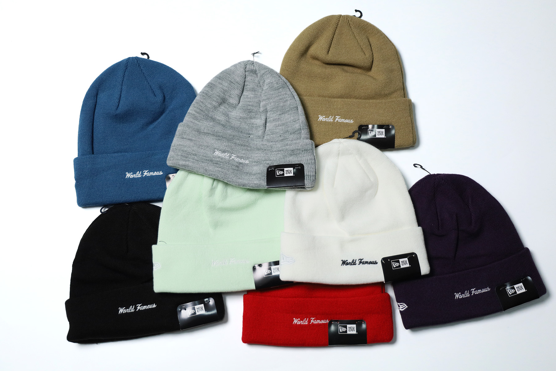 100💰福利价 （编号78）
不接急单，1-3天发 
Supreme × New Era FW23 WEEK 16 Box Logo Beanie 丙烯酸 绒线帽 
男女同款 可以搭配情侣款 无水洗 保真 刺绣细节自己看  
8个配色 


