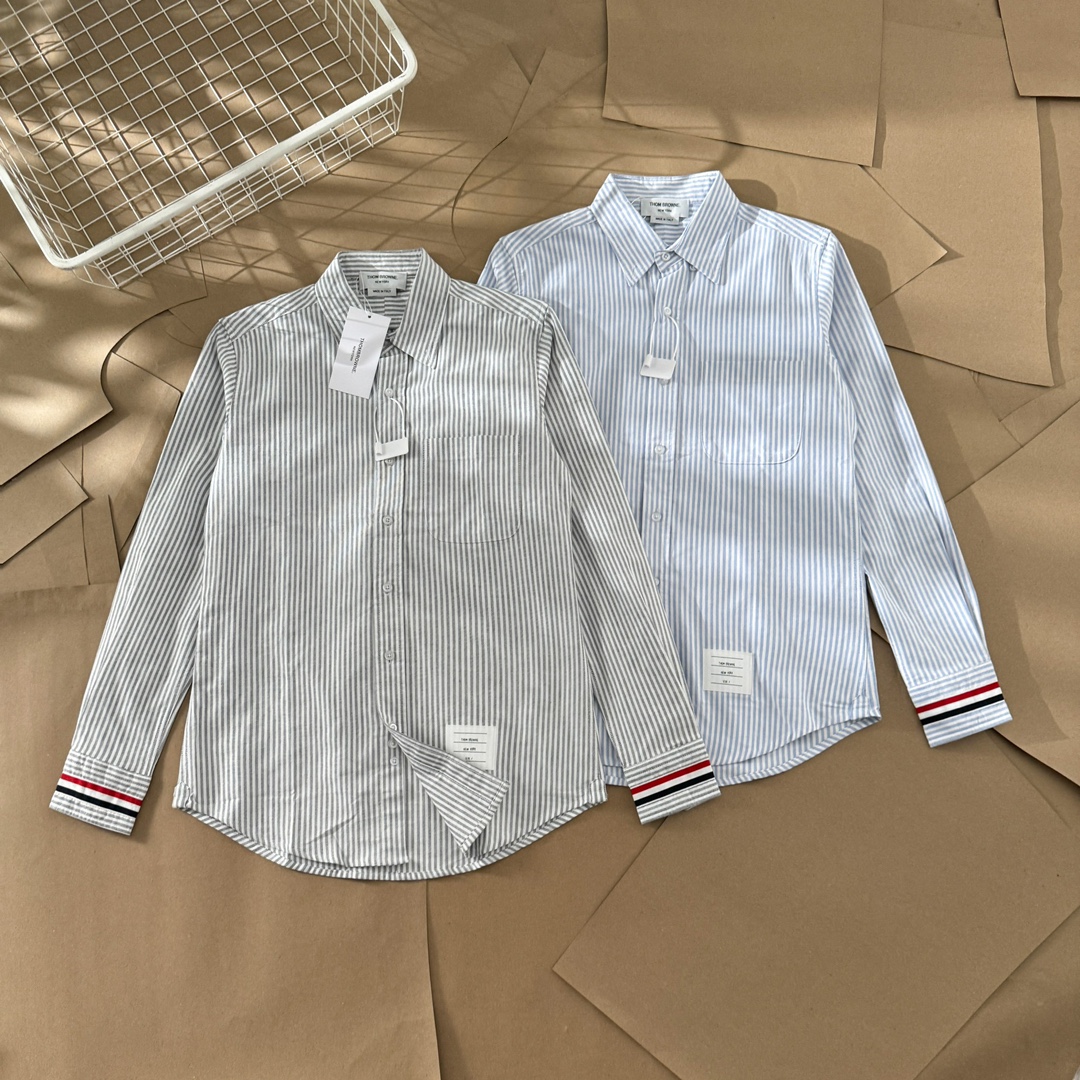 Thom Browne Men's Classic Fit Long Sleeve Oxford Shirt with Stripe Detail