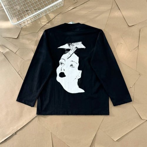 WE11DONE Relaxed Fit Long Sleeve T-Shirt with Washed Graphic Print 1 WE11DONE Relaxed Fit Long Sleeve T-Shirt with Washed Graphic Print