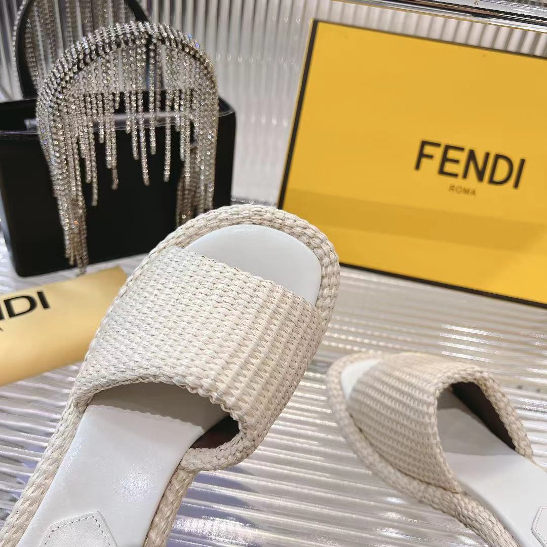 Fendi Women's Raffia Platform Slide Sandals | Comfortable & Stylish Summer Shoes 9 i1718481018 127 1