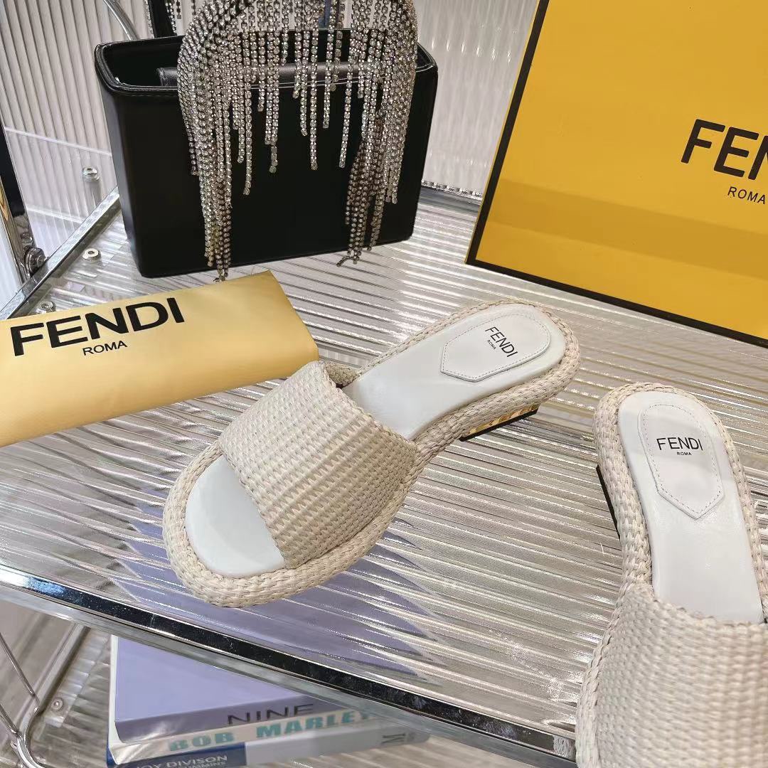 Fendi Women's Raffia Platform Slide Sandals | Comfortable & Stylish Summer Shoes 5 i1718481018 6764 3