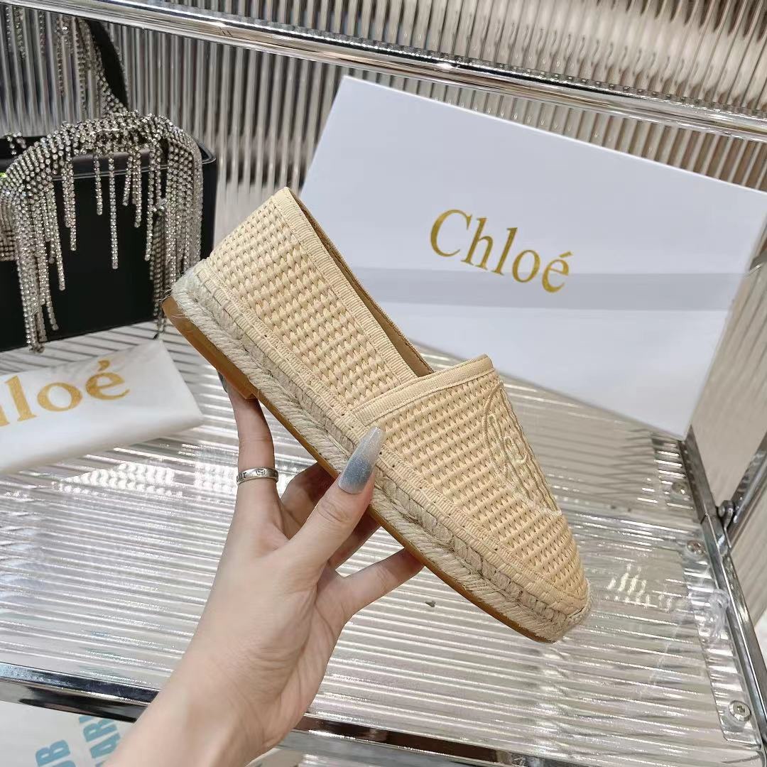 Chloé Espadrille Flats: Beige Woven Raffia Loafers with Embroidered Logo 7 i1725030968 9578 5