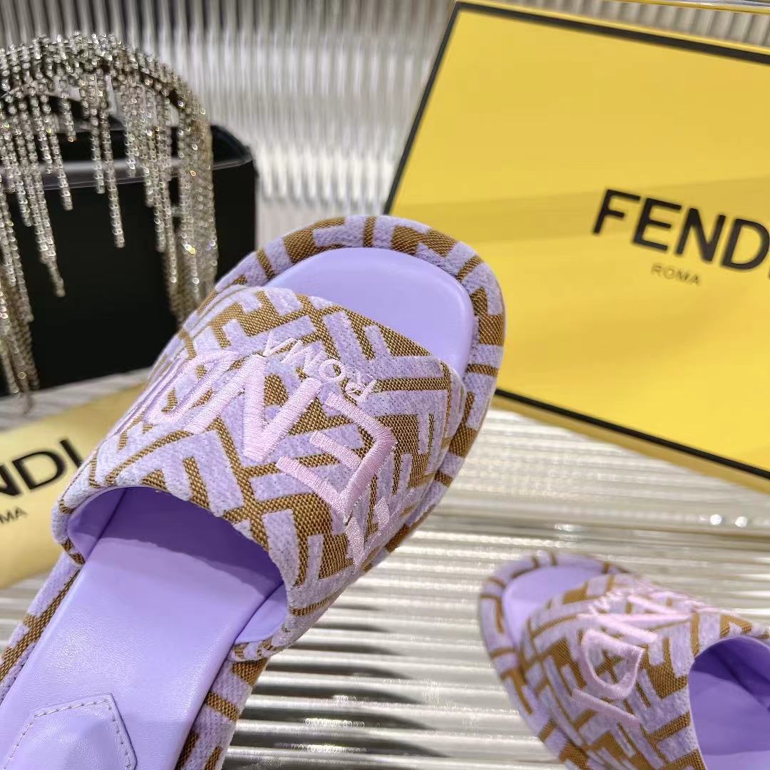 Fendi FF Platform Slides: Elevate Your Style with Comfort and Iconic Design 10 i1740933154102 2169 0 8