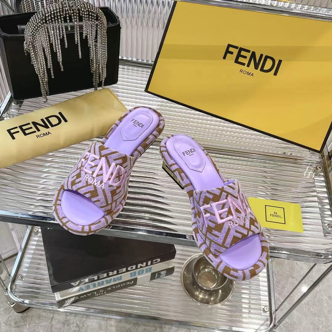 Fendi FF Platform Slides: Elevate Your Style with Comfort and Iconic Design 3 i1740933154102 4934 0 0