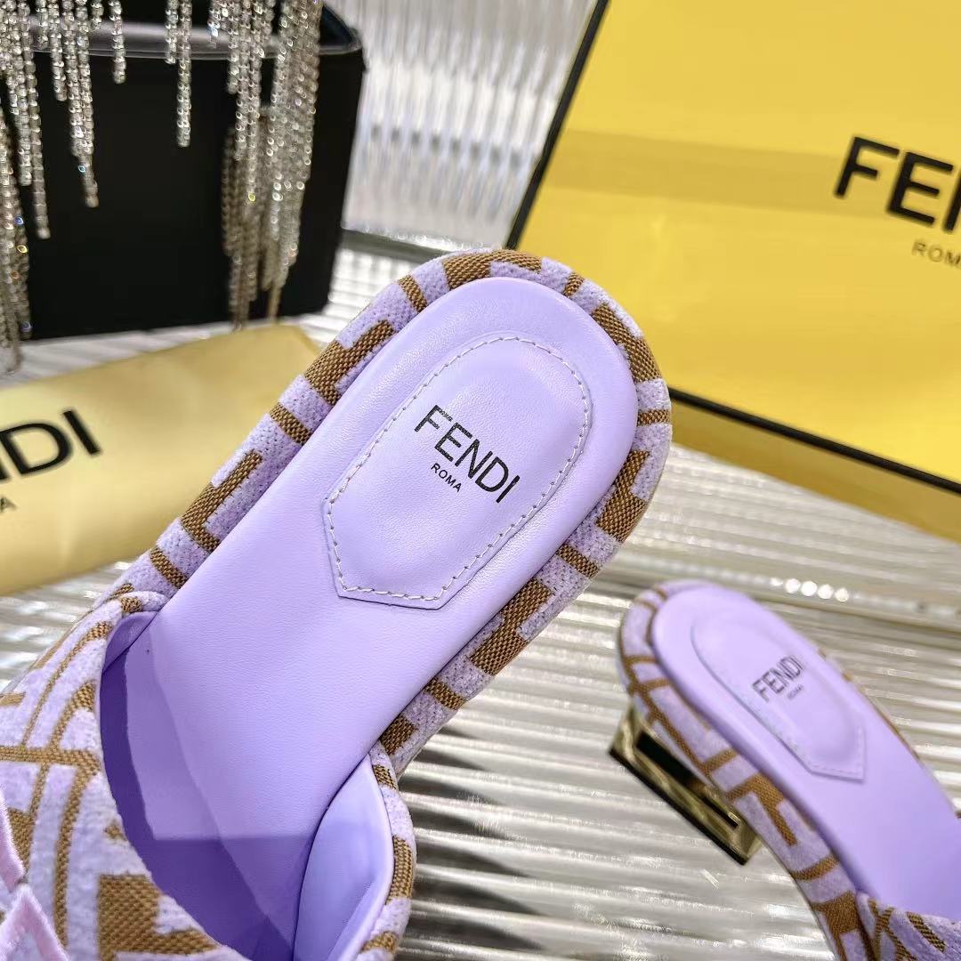 Fendi FF Platform Slides: Elevate Your Style with Comfort and Iconic Design 8 i1740933155041 5761 0 6
