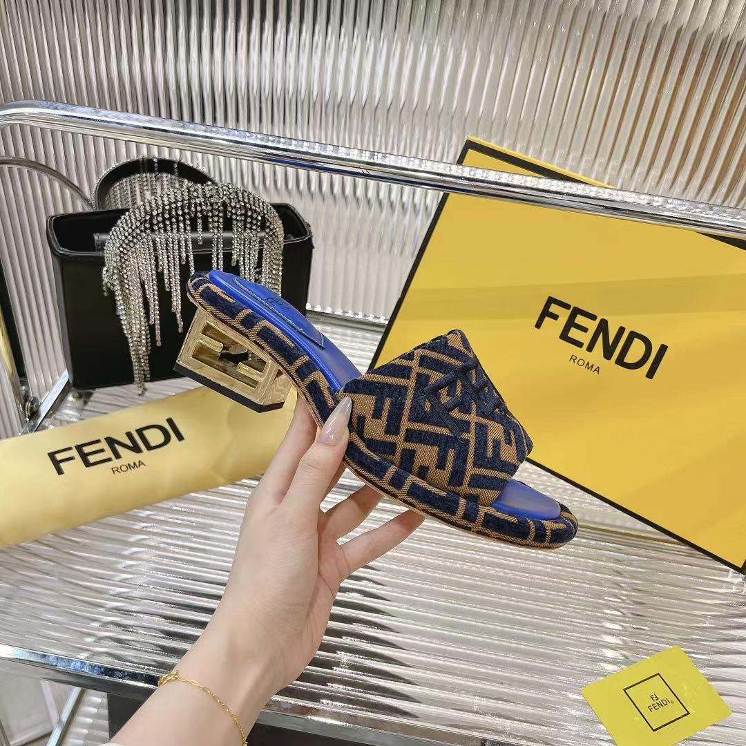 Fendi FF Platform Slides Sandals, New Mules with Water Platform Design 6 i1740933444253 2689 0 4