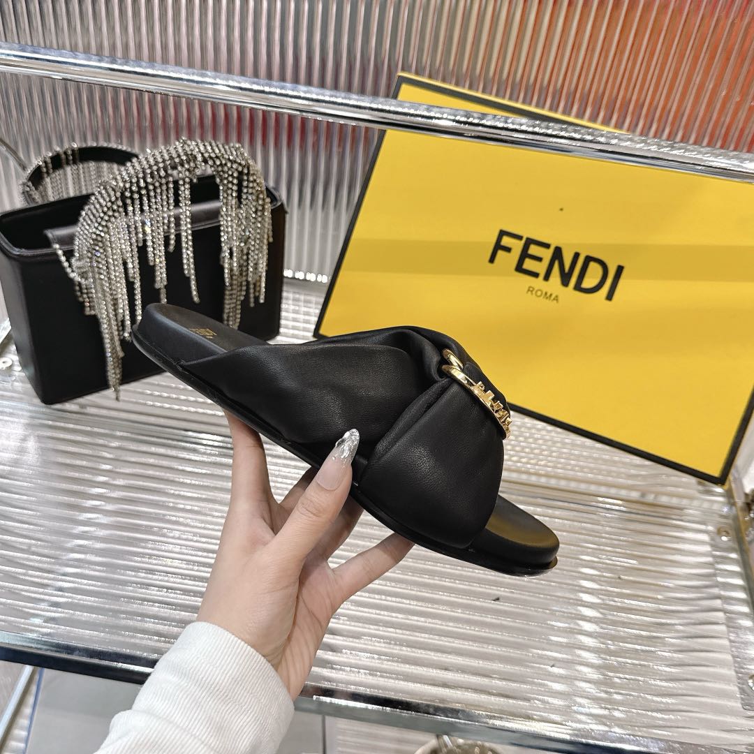 Fendi 25SS FF Flat Leather Sandals - Comfortable & Stylish Summer Slides 6 i1742410035331 8961 0 4
