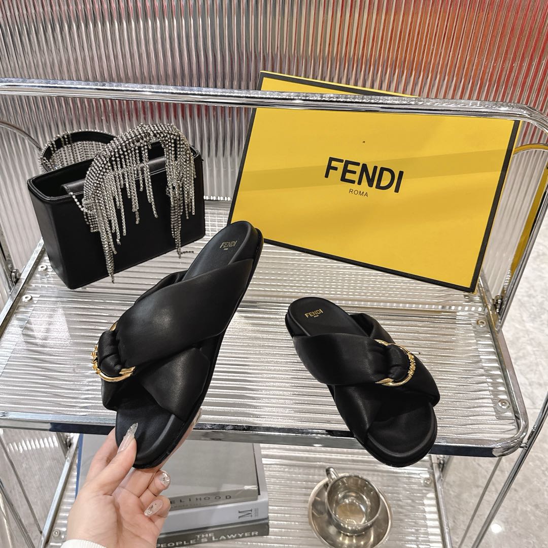 Fendi 25SS FF Flat Leather Sandals - Comfortable & Stylish Summer Slides 5 i1742410036239 6557 0 3