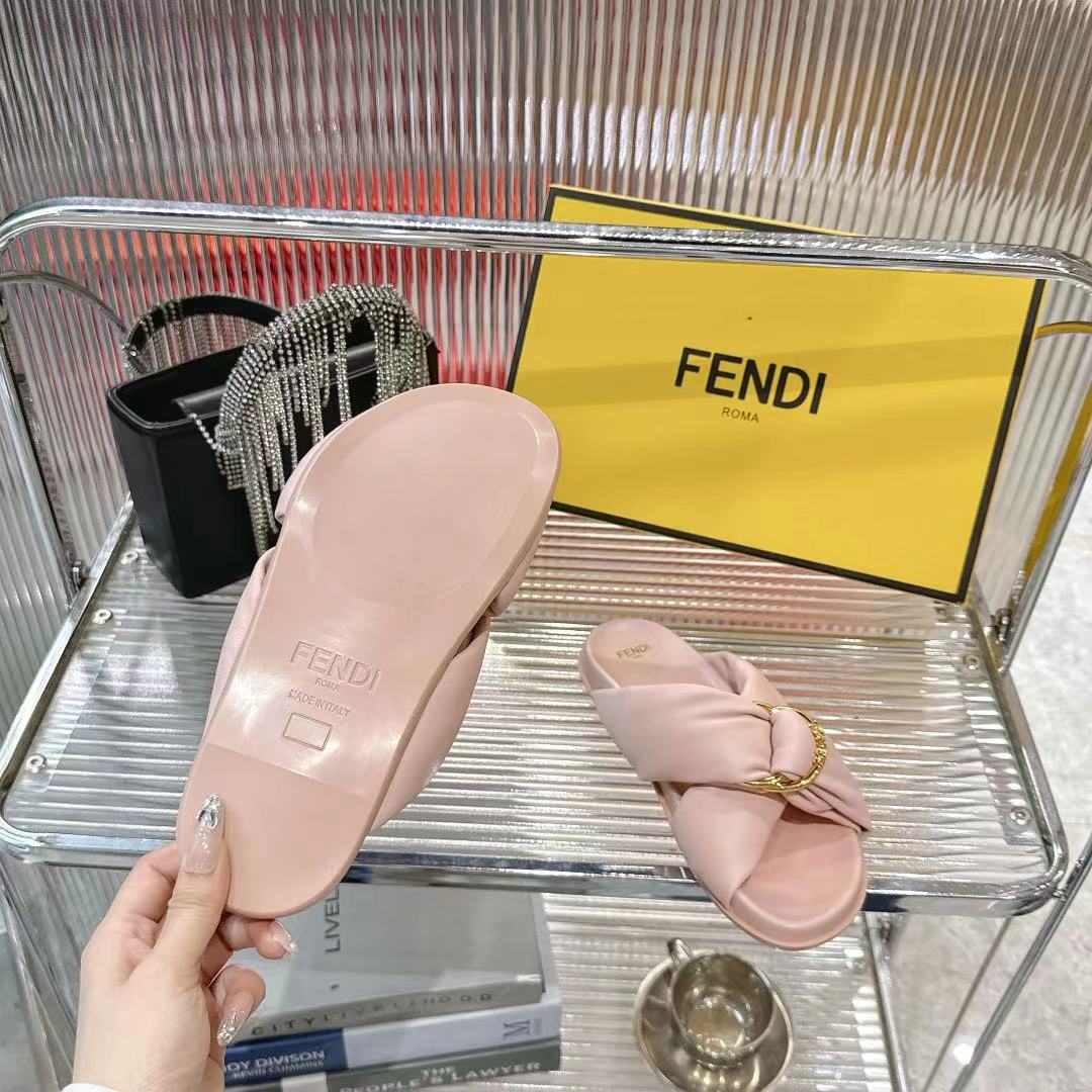 Fendi 25SS FF Flat Leather Sandals - Comfortable & Stylish Slides 10 i1742410195277 127 0 8