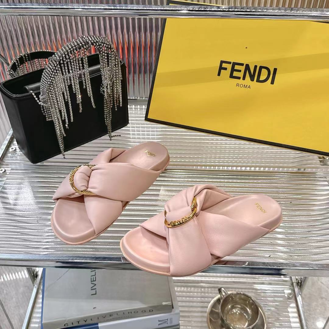 Fendi 25SS FF Flat Leather Sandals - Comfortable & Stylish Slides