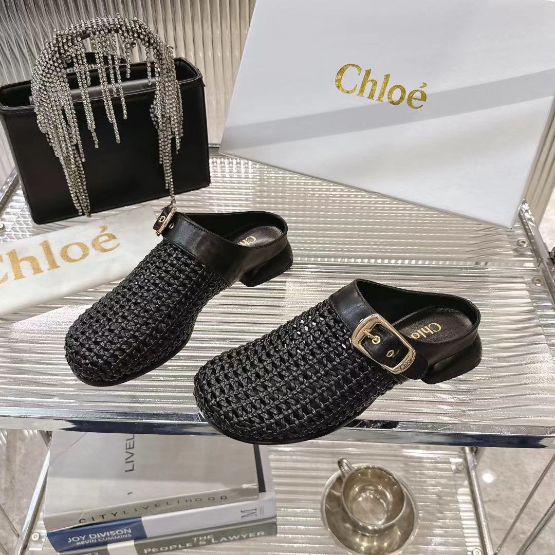 Chloé Woven Fabric Mules - Comfortable, Stylish, and Perfect for Summer Getaways