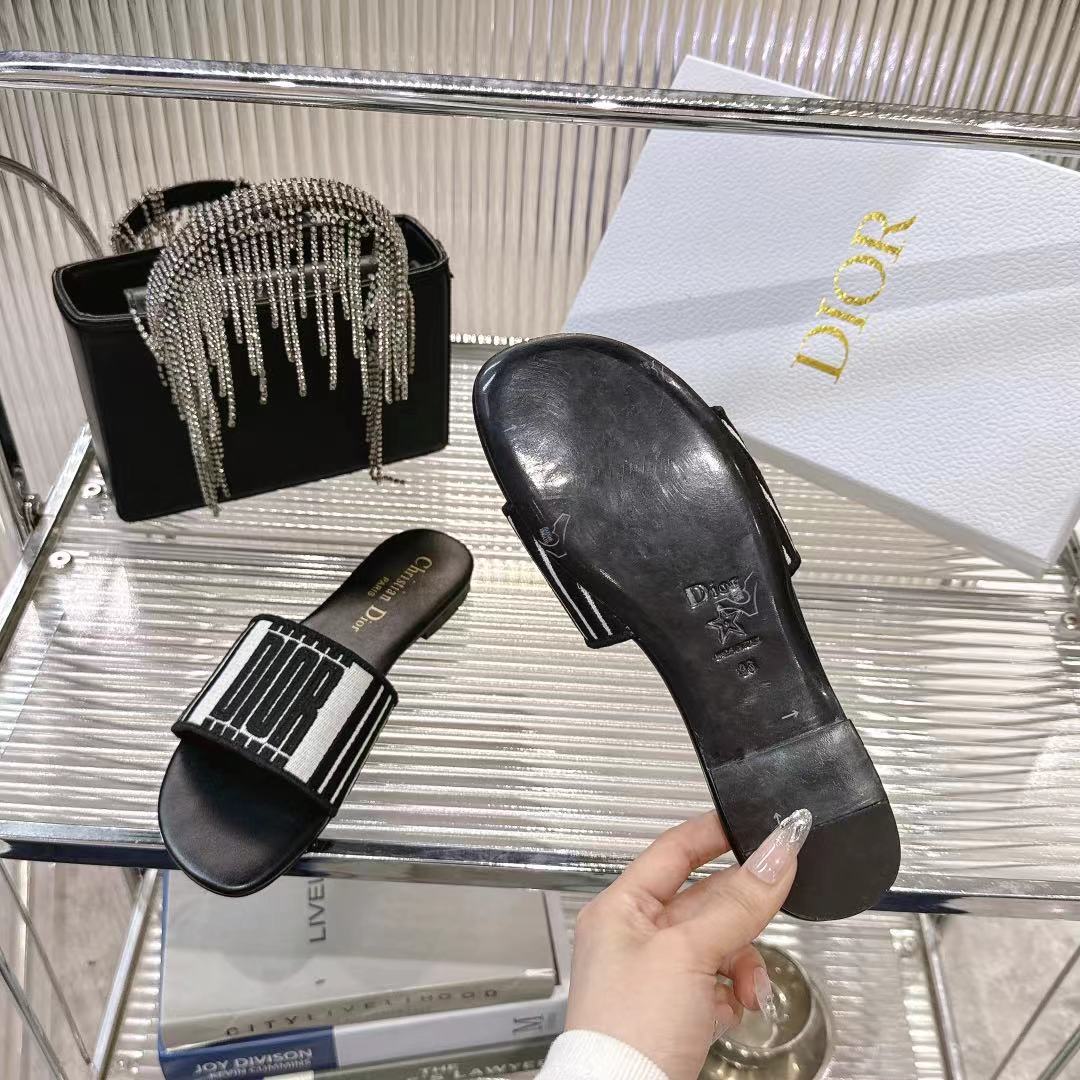 Dior Miss Dior Slides: Elegant Embroidered Logo Sandals for Women 10 i1742442204737 6367 0 8