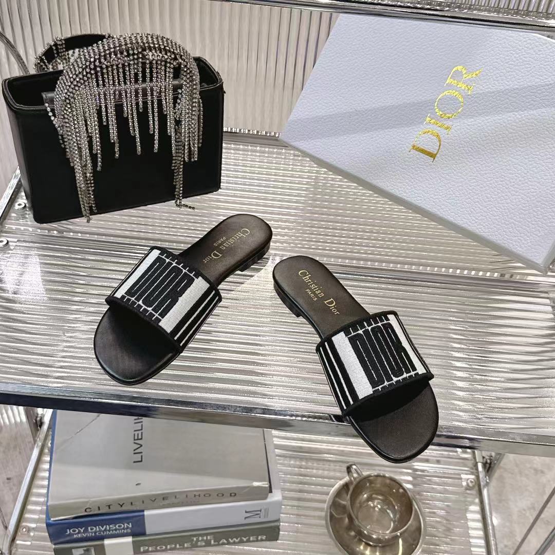 Dior Miss Dior Slides: Elegant Embroidered Logo Sandals for Women 5 i1742442213196 4598 0 2
