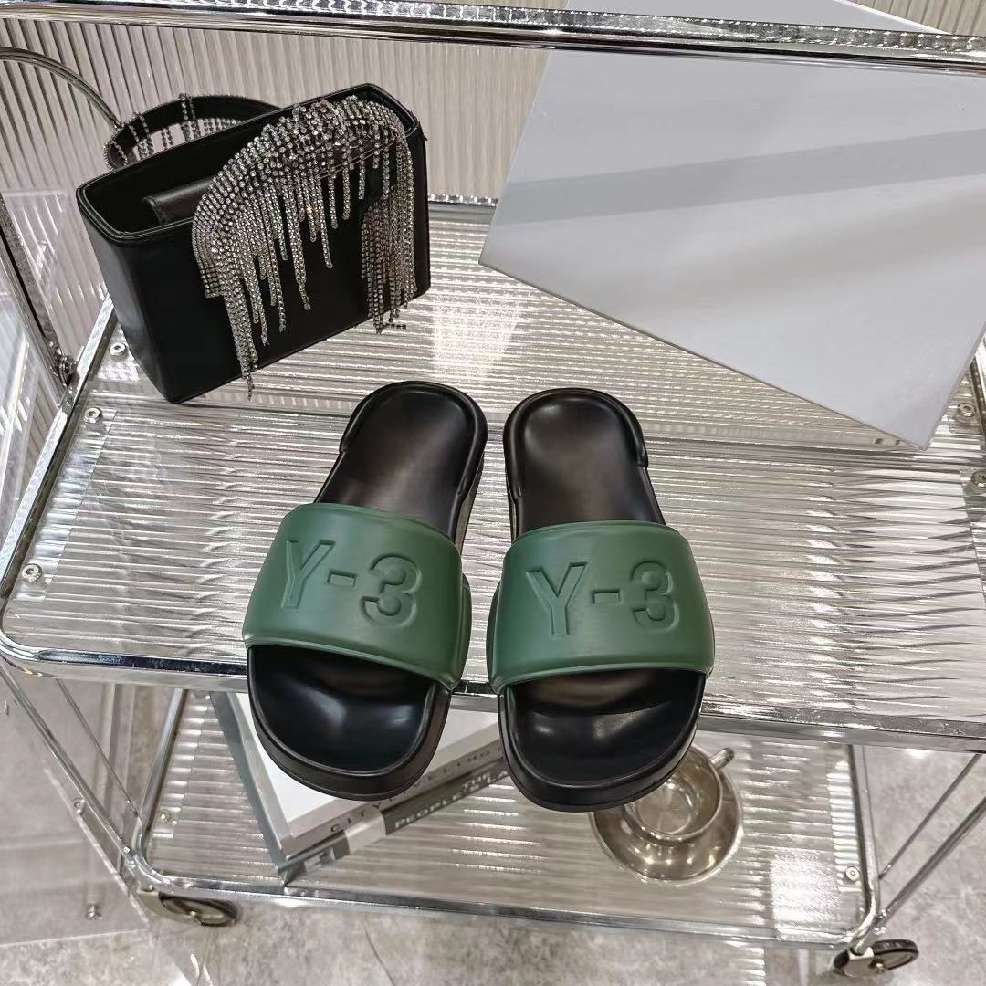 Luxurious Y-3 Slippers: New $252 Early Spring Offer in Various Colors