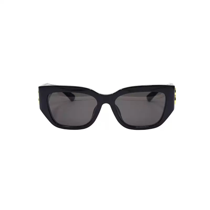  BALENCIAG*
MODEL：BB0361SK
SIZE：56口17-130
