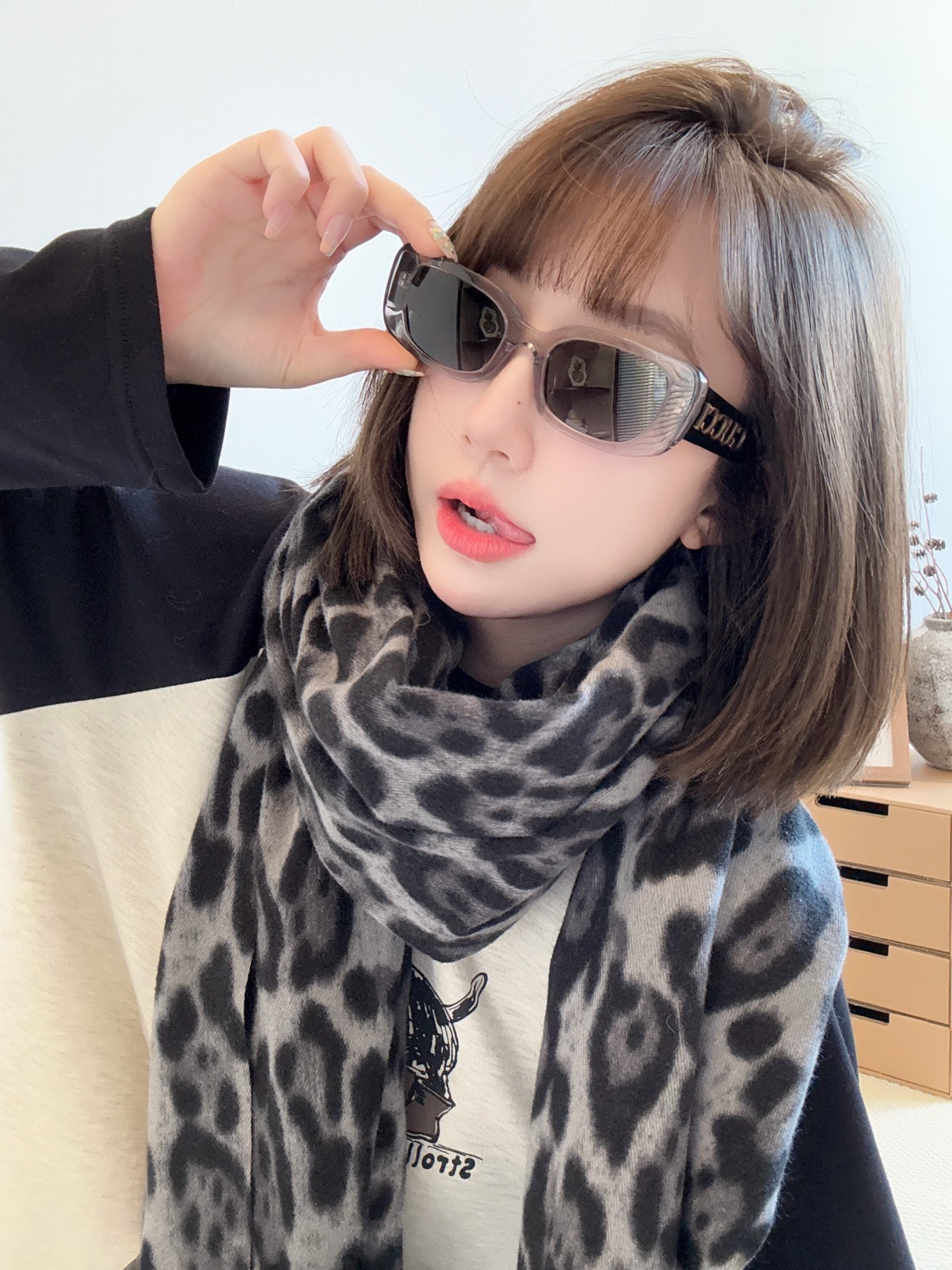  GUCC*
MODEL：GG1081S
SIZE：50口22-145

