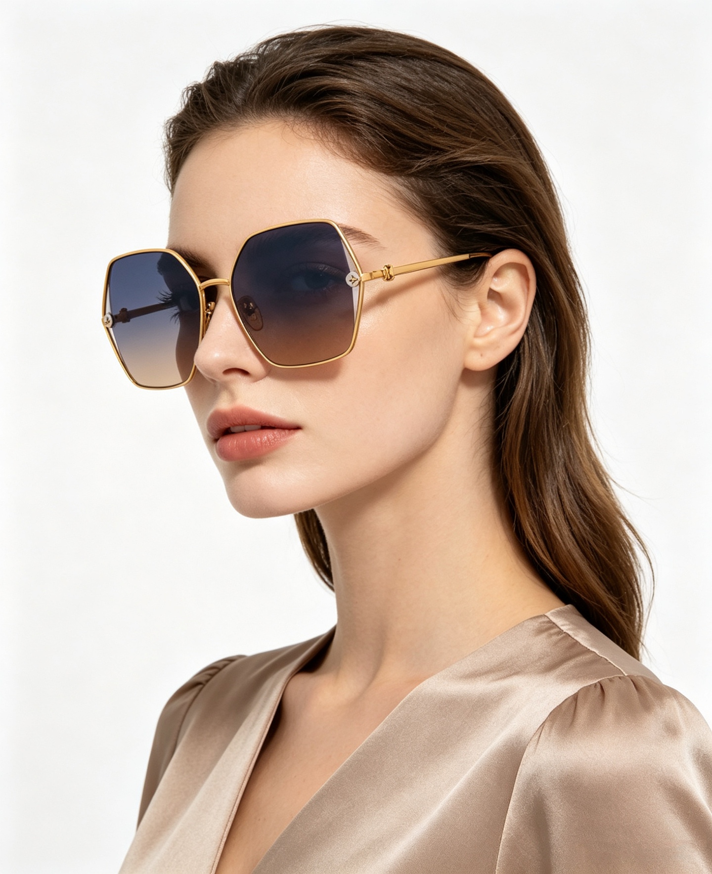LOUIS VUITTO*MODEL：Z2994USIZE：62口16-140