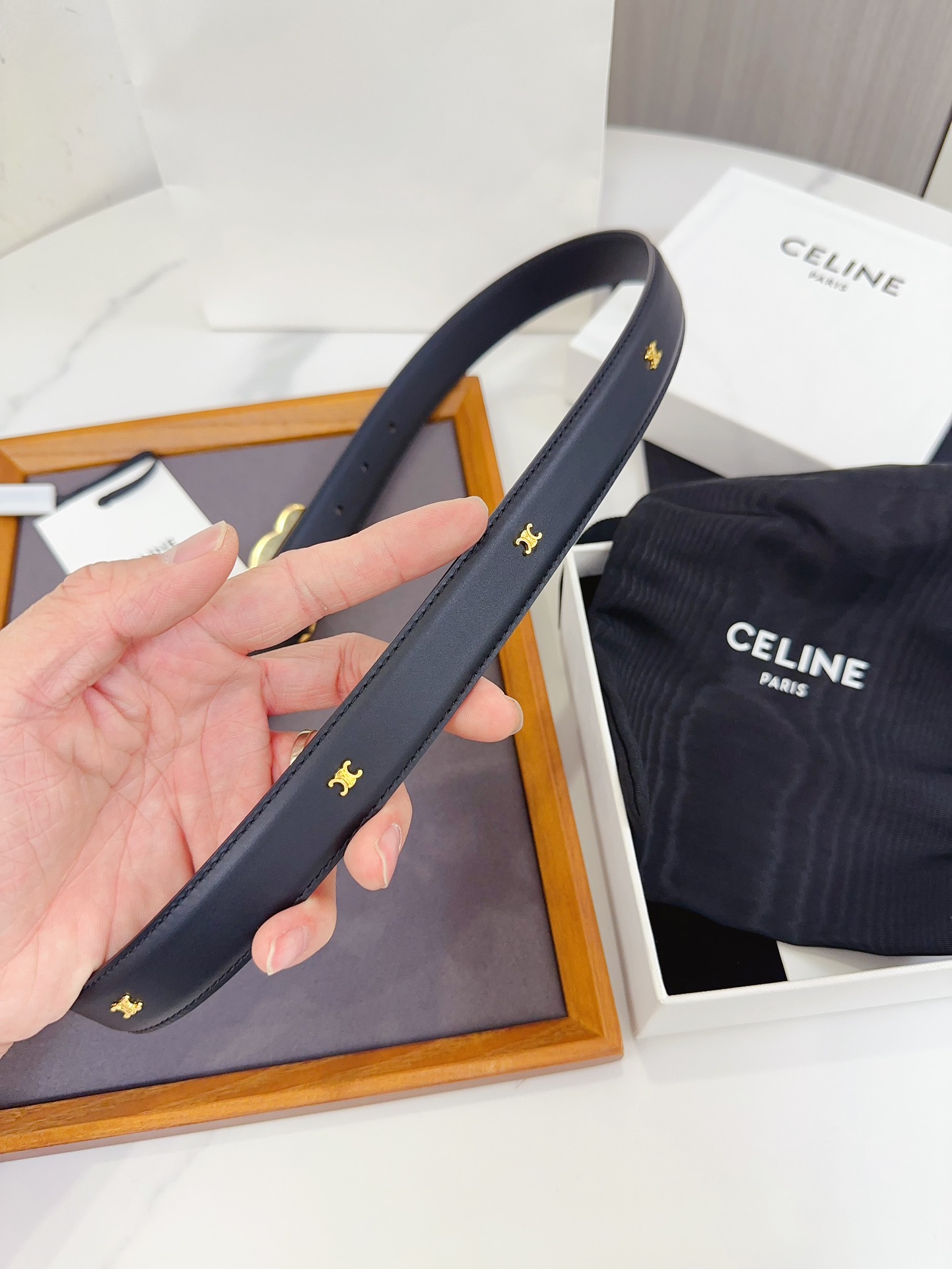 CELINE思琳塞琳全新升级升级全钢五金原厂皮料正品IP电镀钢扣尺寸2.5厘米