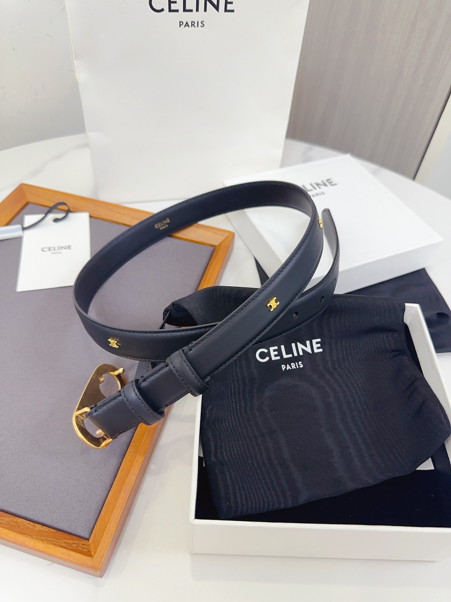 CELINE思琳塞琳全新升级升级全钢五金原厂皮料正品IP电镀钢扣尺寸2.5厘米