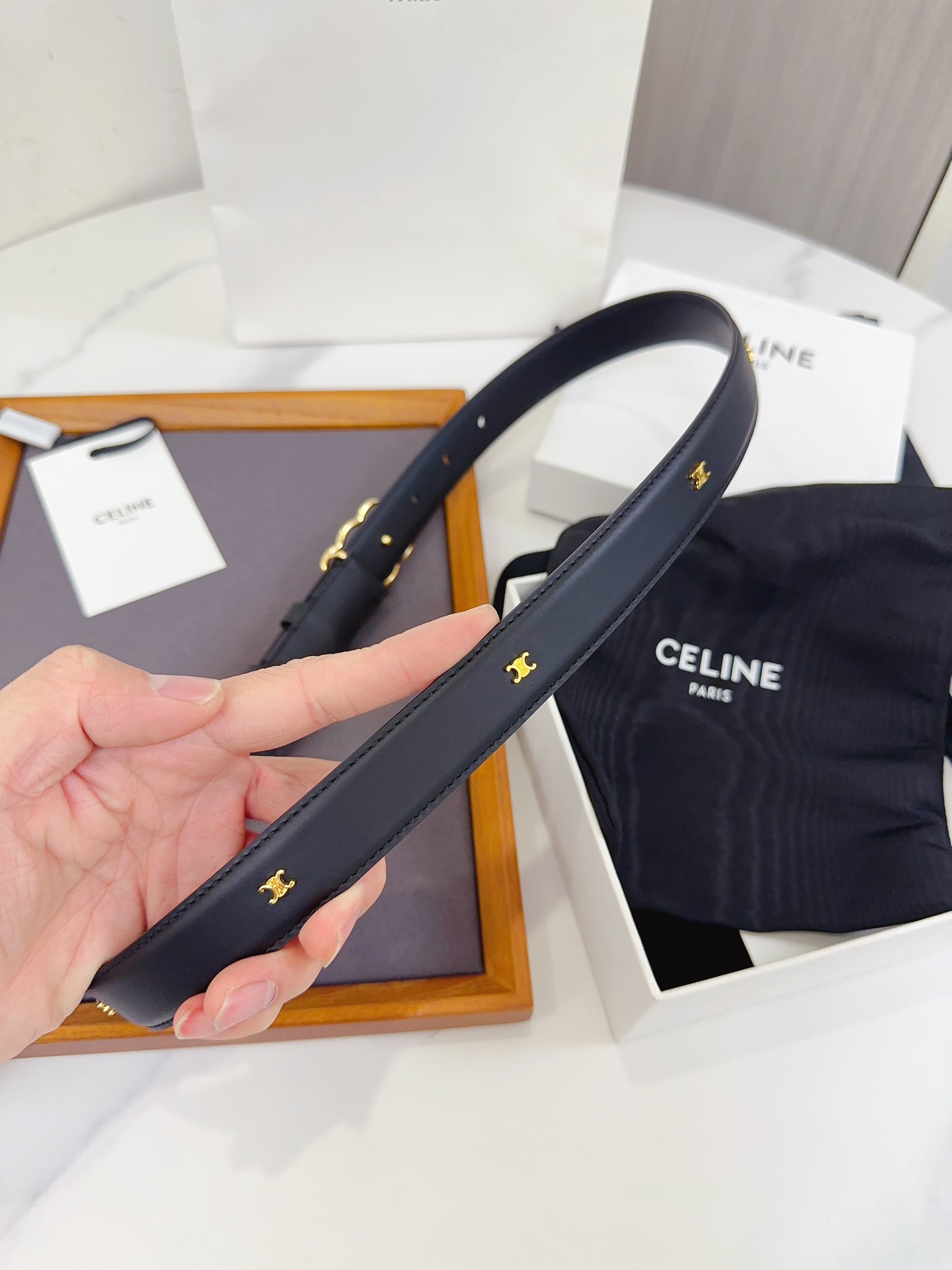 CELINE思琳塞琳全新升级升级全钢五金原厂皮料正品IP电镀钢扣尺寸2.5厘米