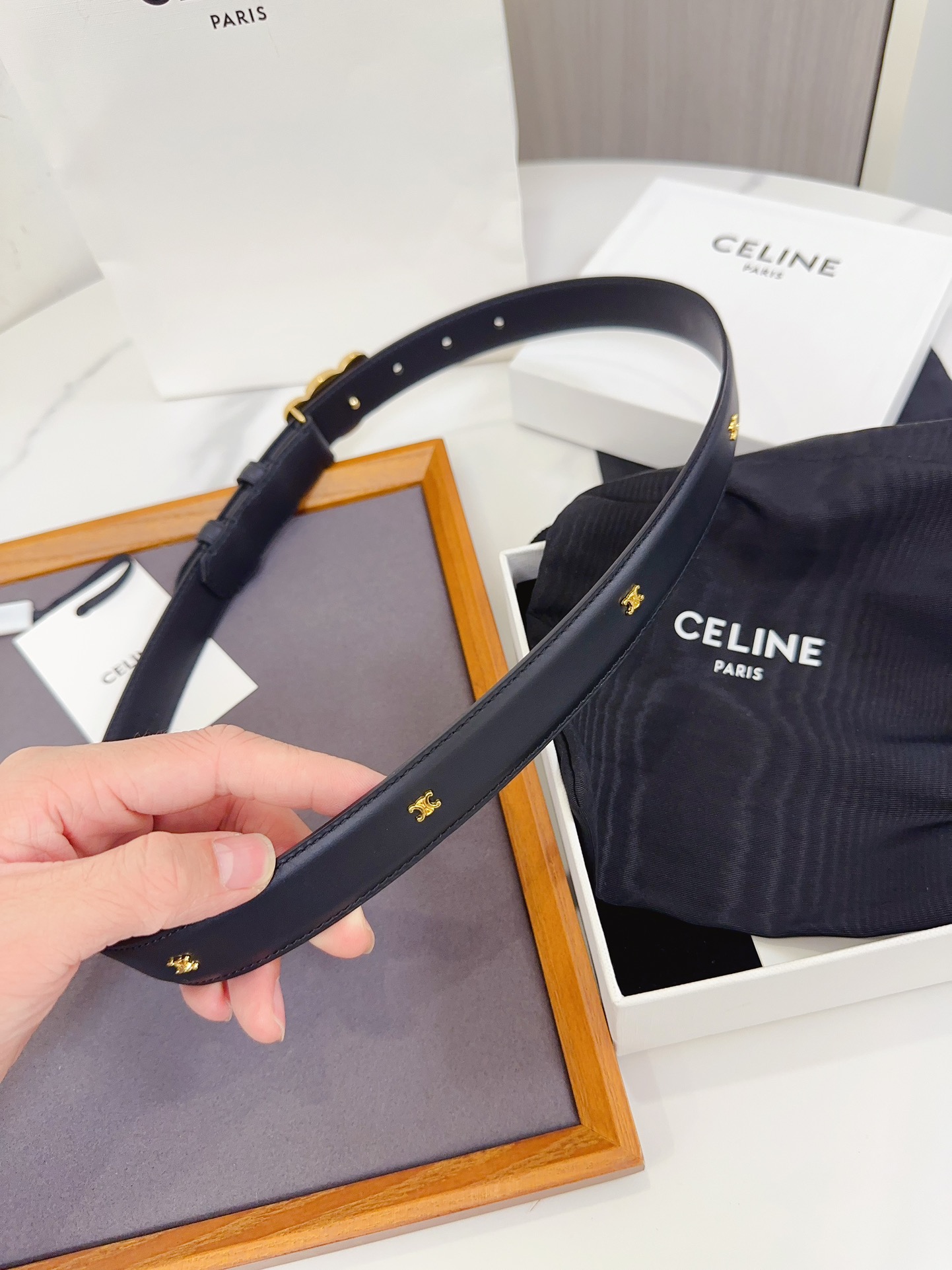 CELINE思琳塞琳全新升级升级全钢五金原厂皮料正品IP电镀钢扣尺寸2.5厘米