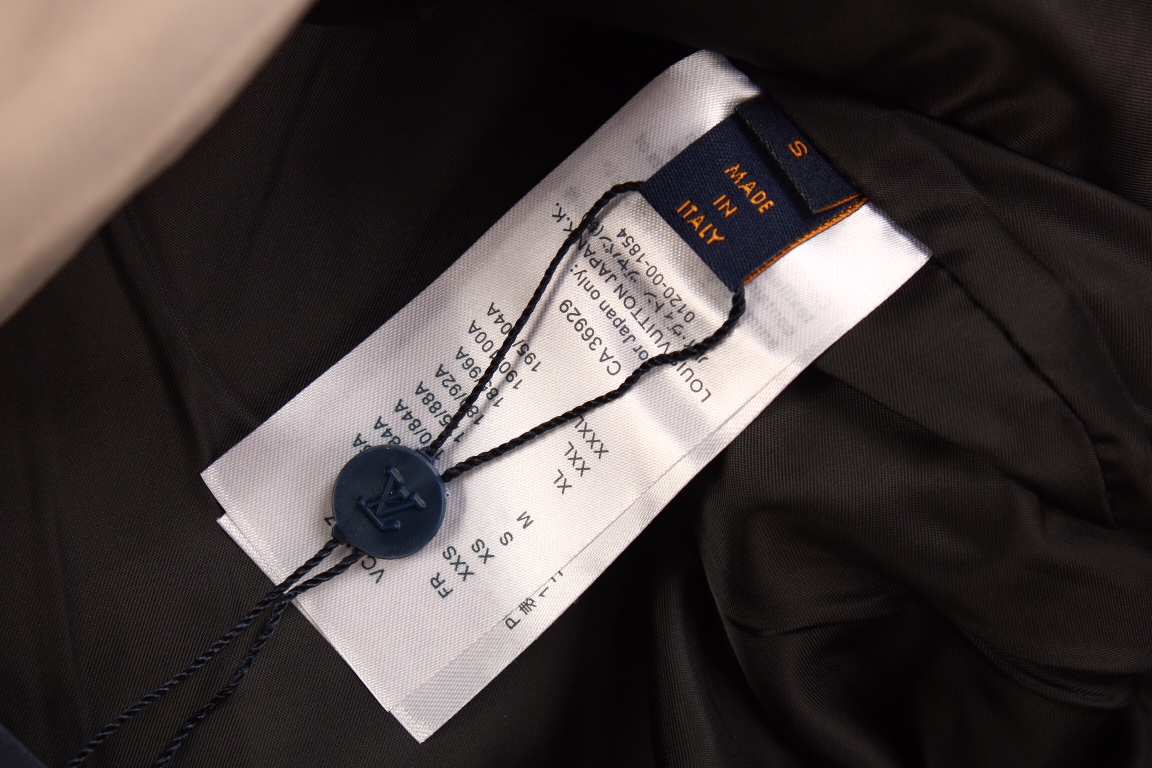 Louis Vuitton Haute Couture Designer Jacket Coat Ready-to-Wear Ref 7
