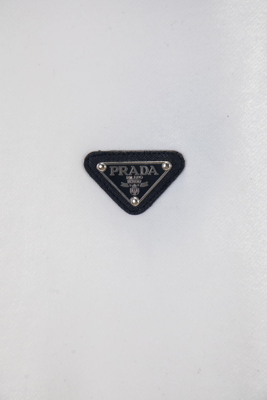 PRADA普拉达立体三角胸前衛衣 - 高品質400克純綿素材